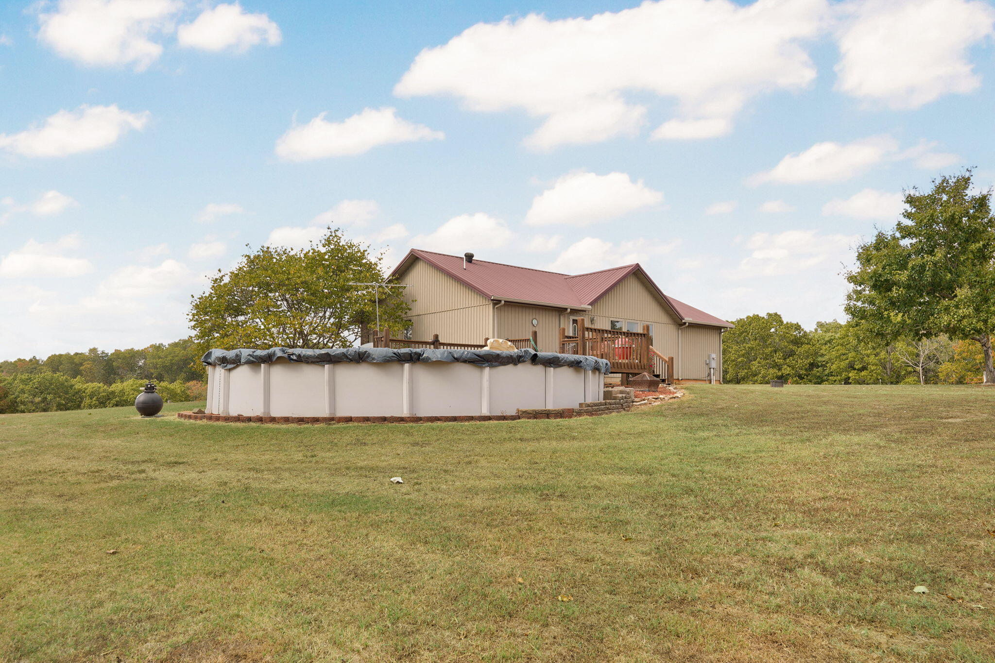 9064 State Highway V Property Photo 28