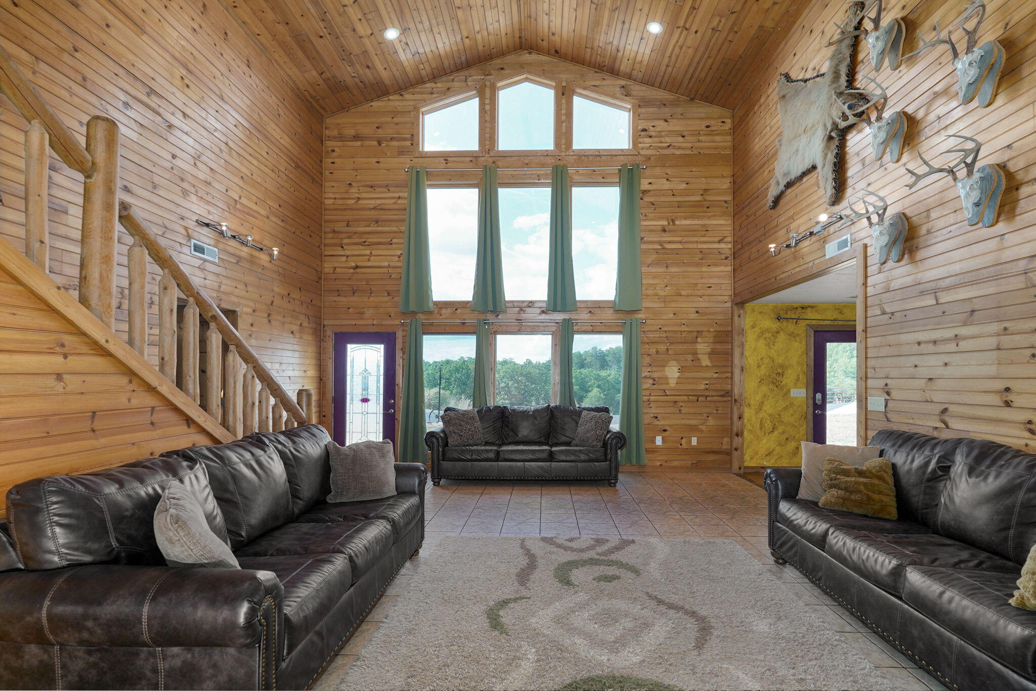 9064 State Highway V Property Photo 34