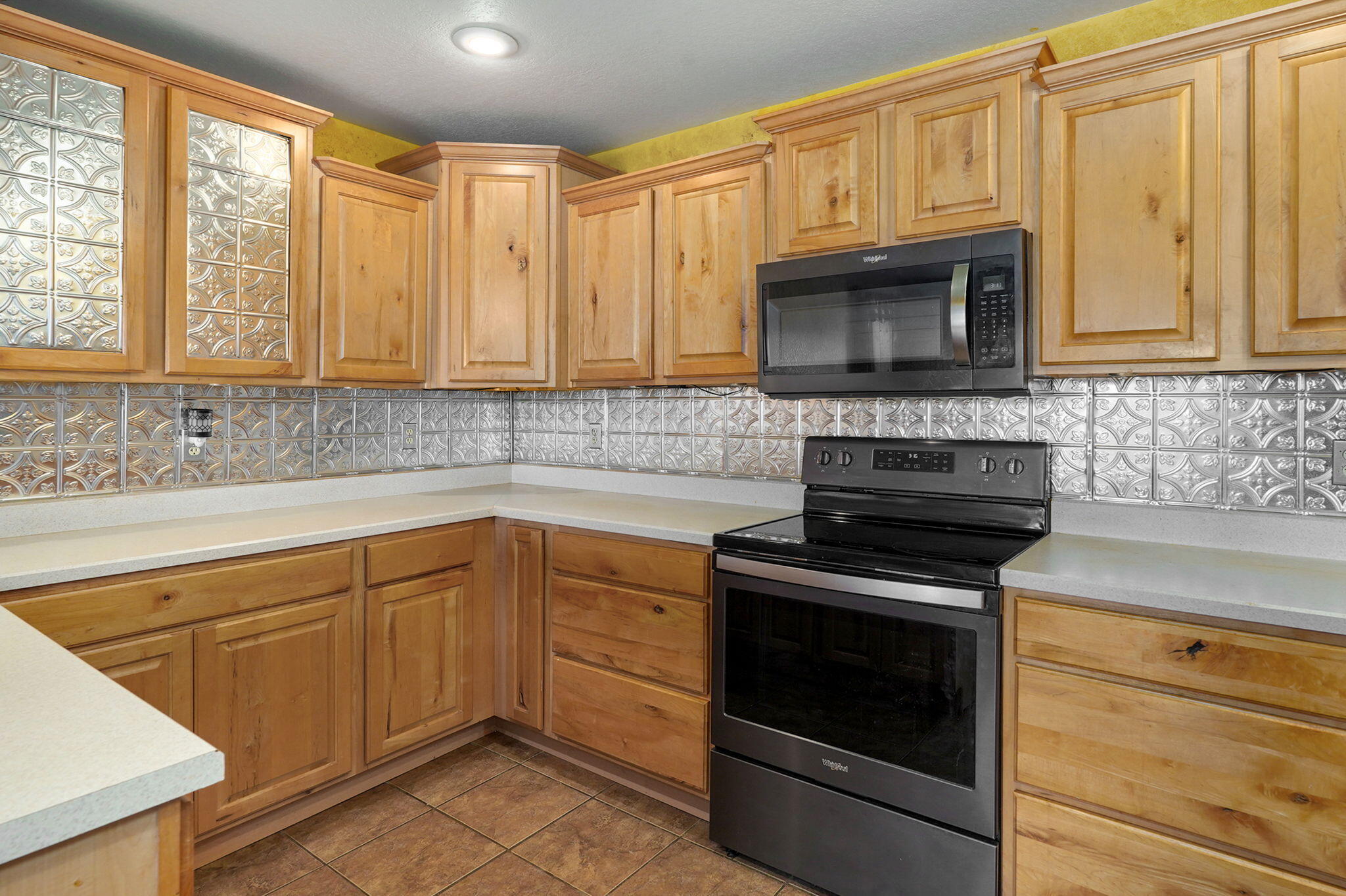 9064 State Highway V Property Photo 41
