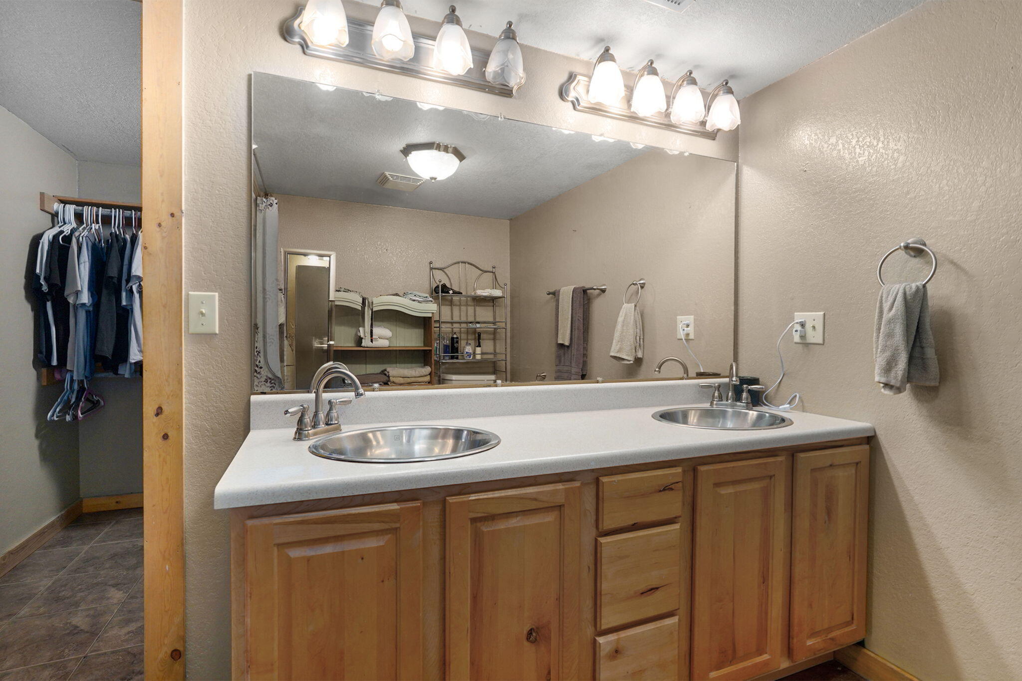 9064 State Highway V Property Photo 49