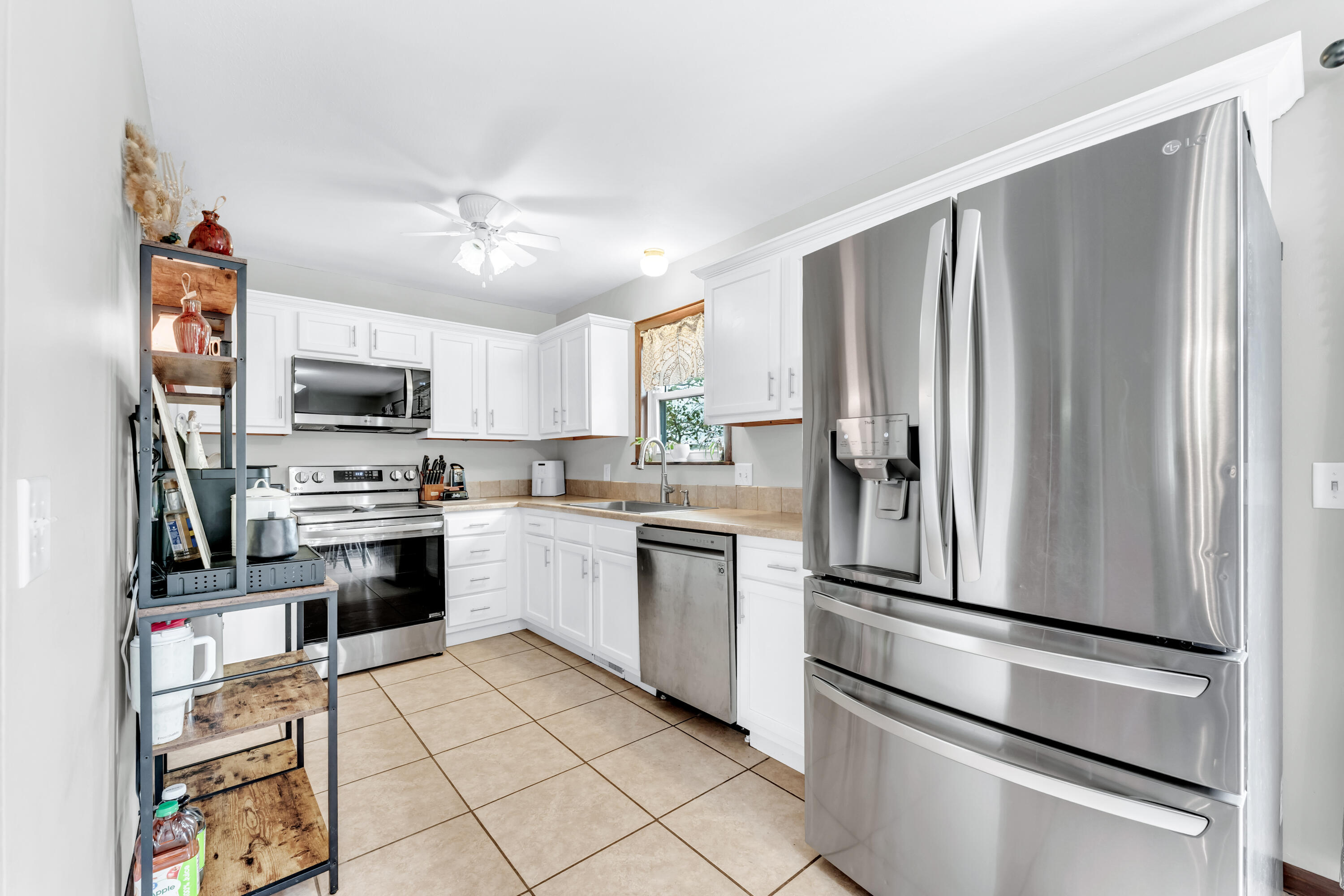 1345 Kevin Drive Property Photo 10