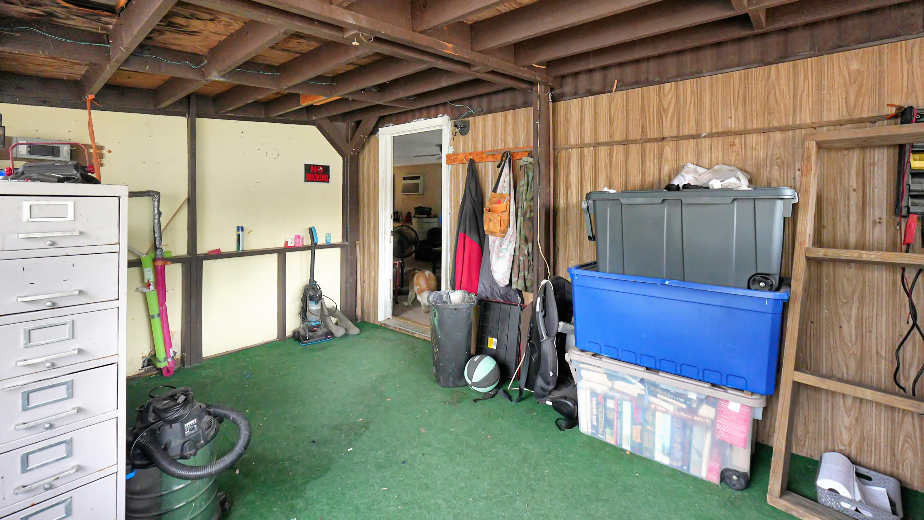 1325 West Mill Street Property Photo 4