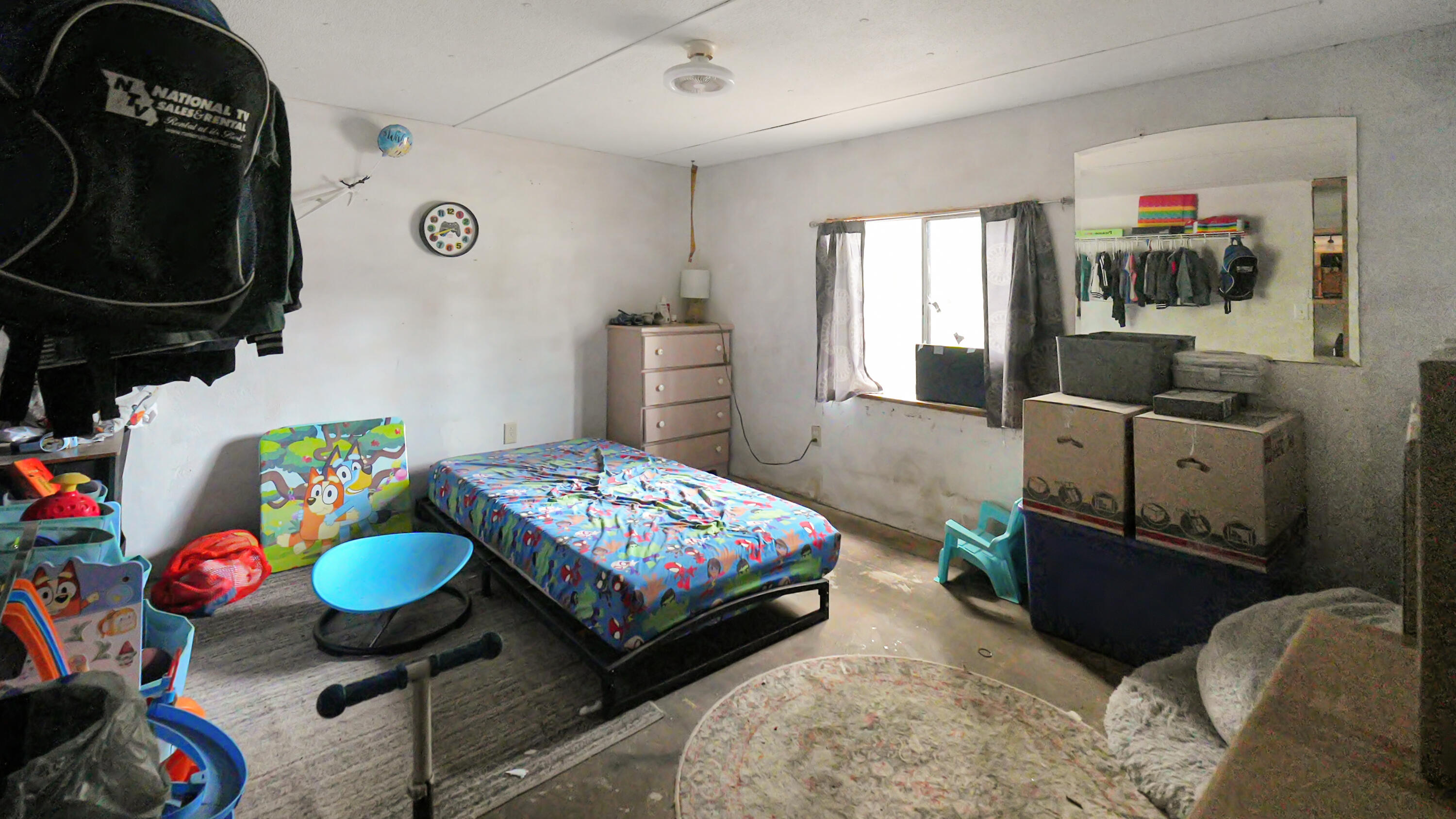 1325 West Mill Street Property Photo 5