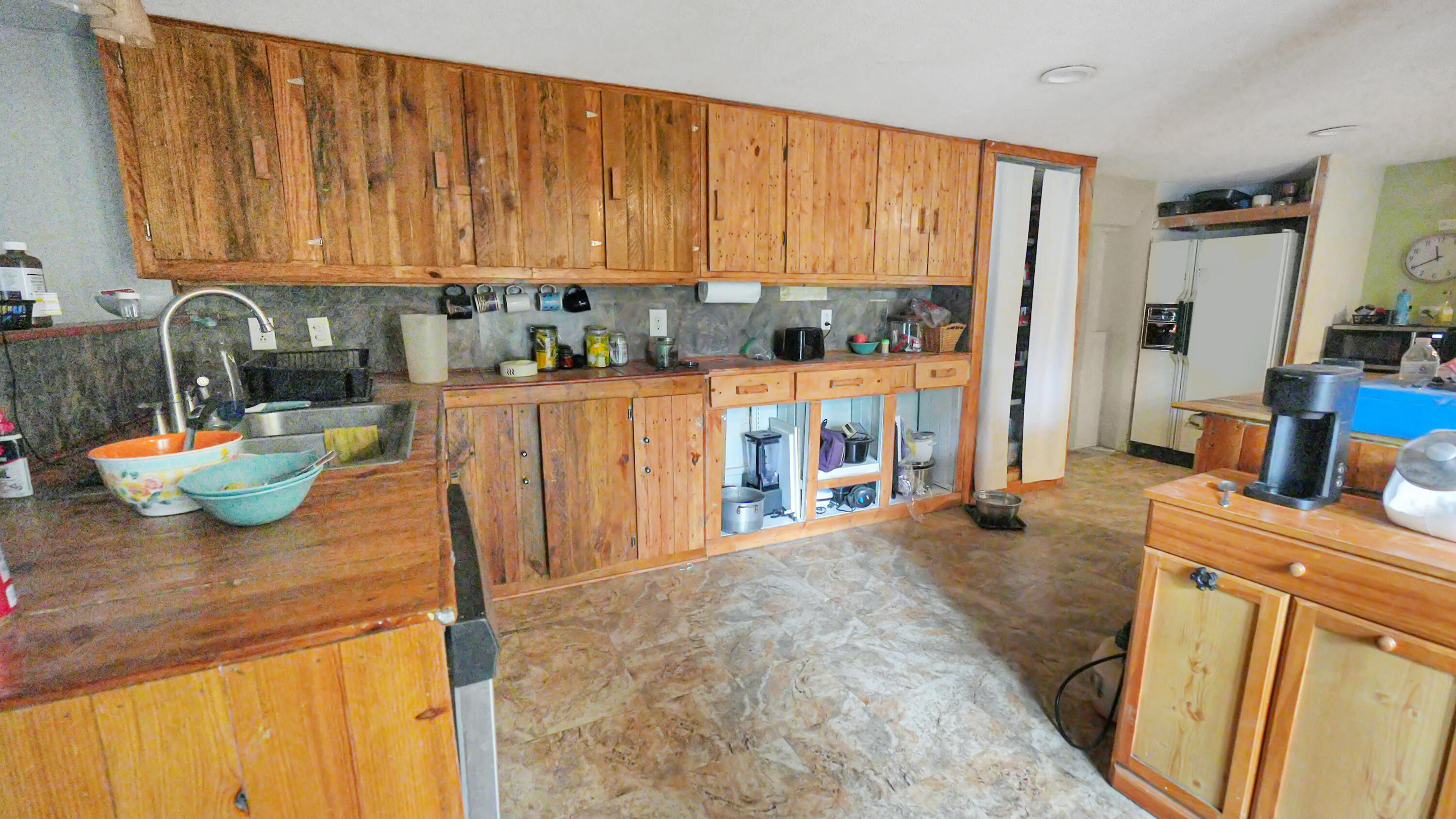 1325 West Mill Street Property Photo 8