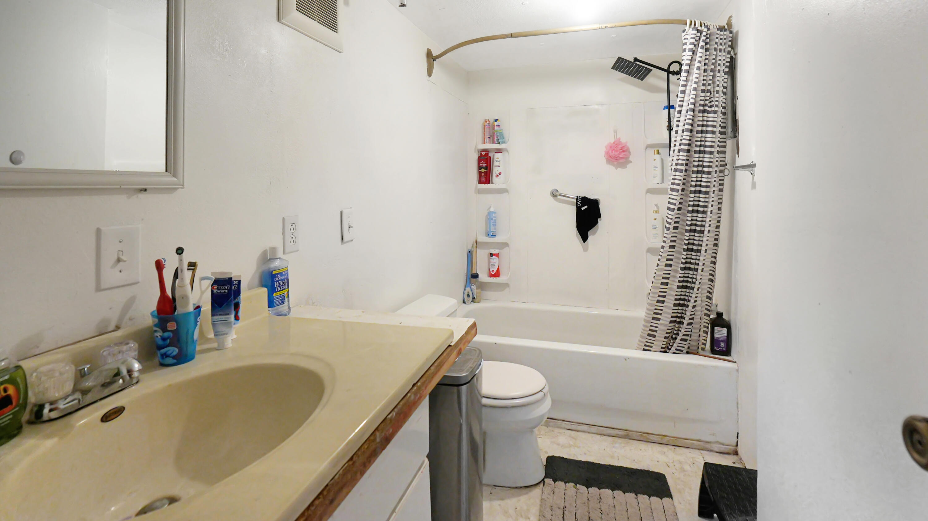 1325 West Mill Street Property Photo 11