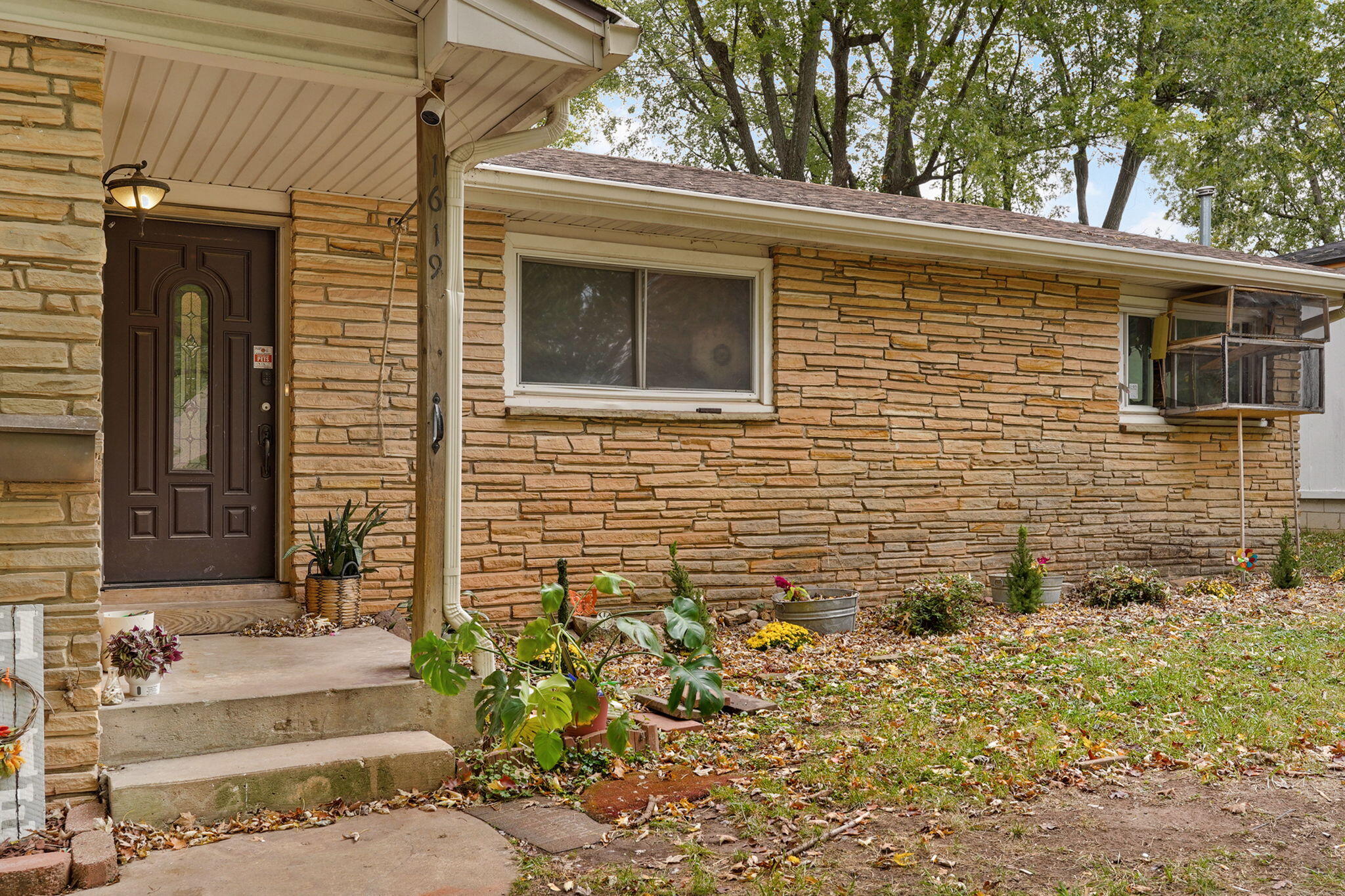 1619 South Estate Avenue Property Photo 6