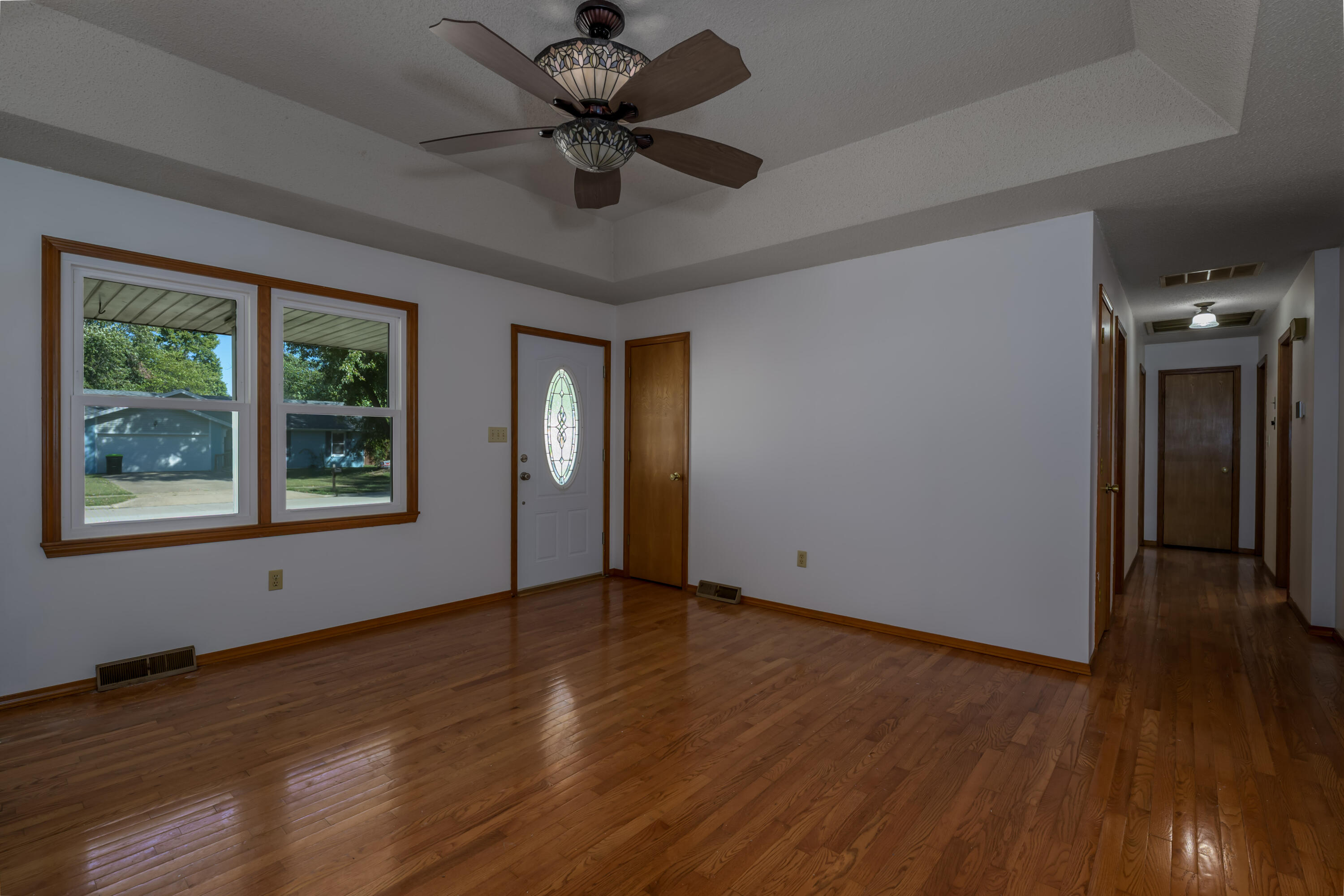 3158 West Broadmoor Street Property Photo 7