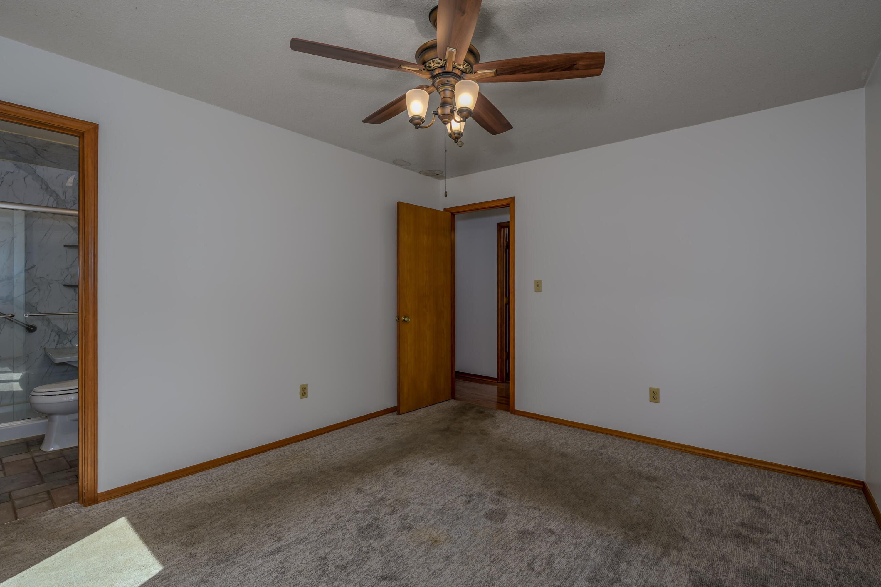 3158 West Broadmoor Street Property Photo 16
