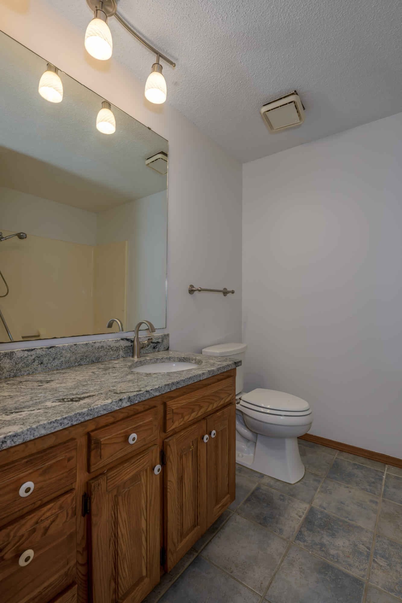 3158 West Broadmoor Street Property Photo 22