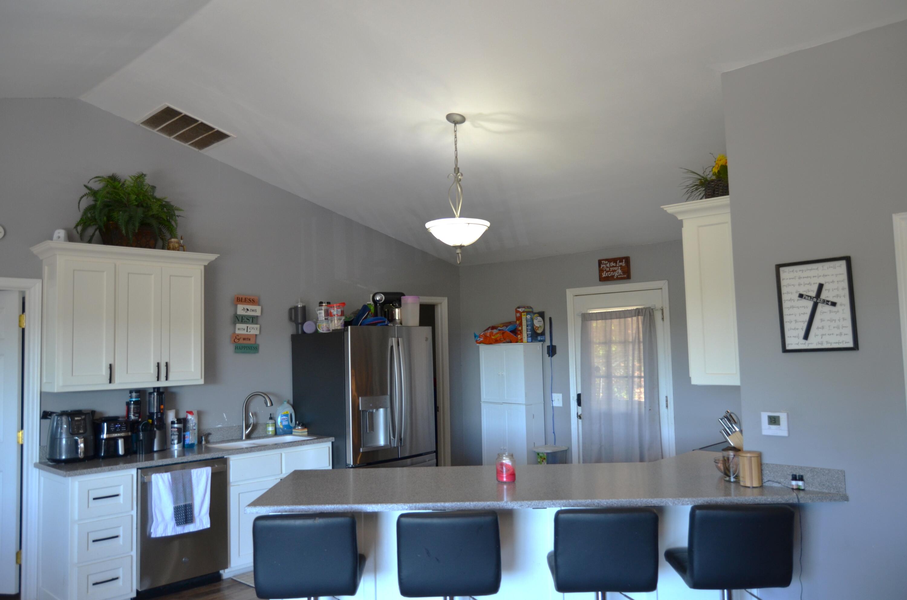 109 Praise Way Property Photo 4