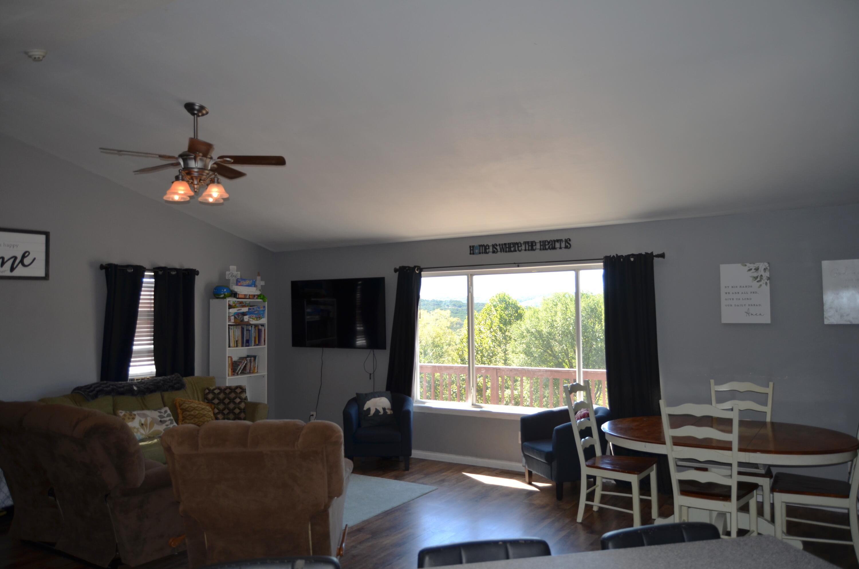 109 Praise Way Property Photo 8