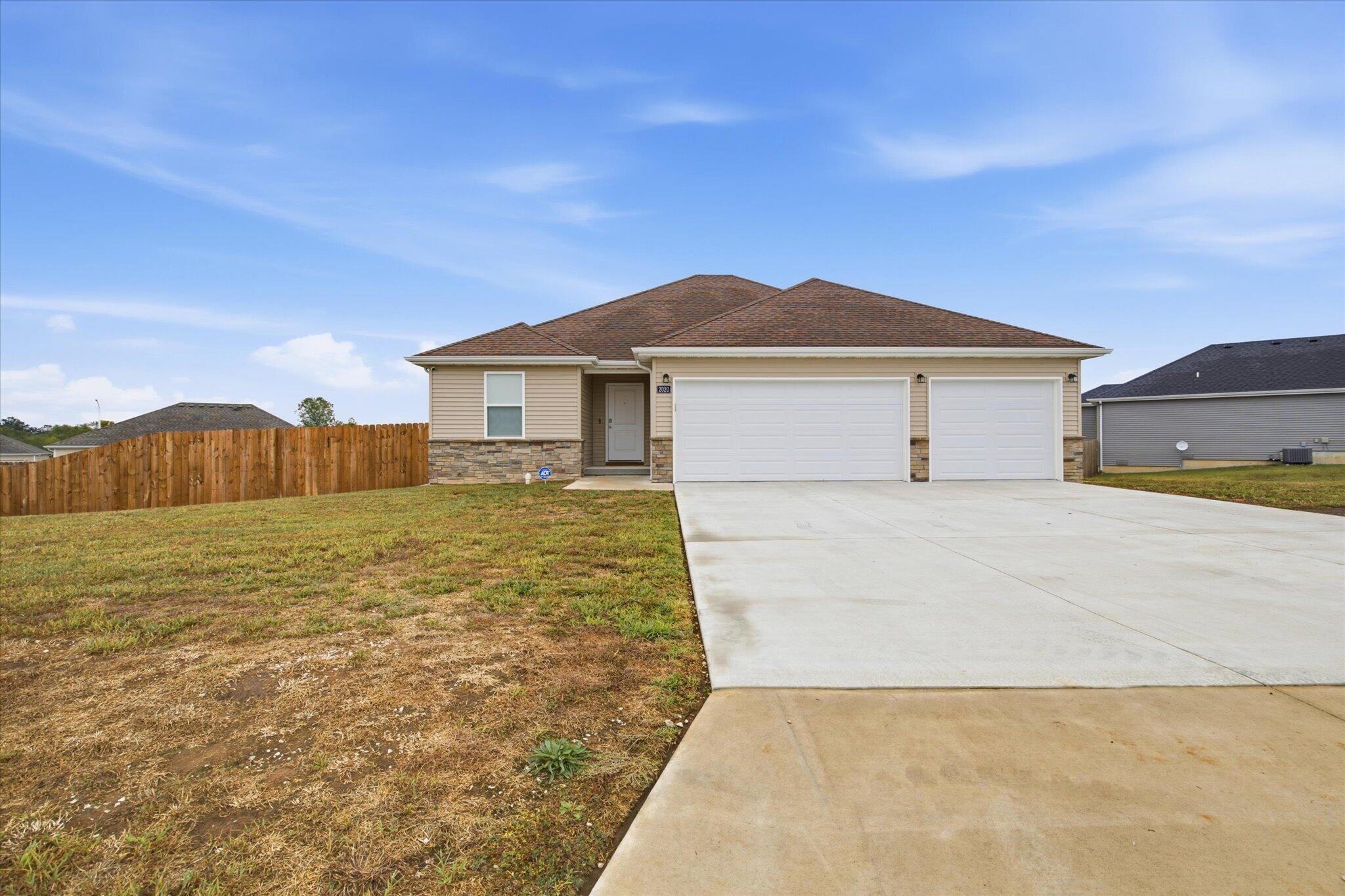 2020 South Faith Court Property Photo 1