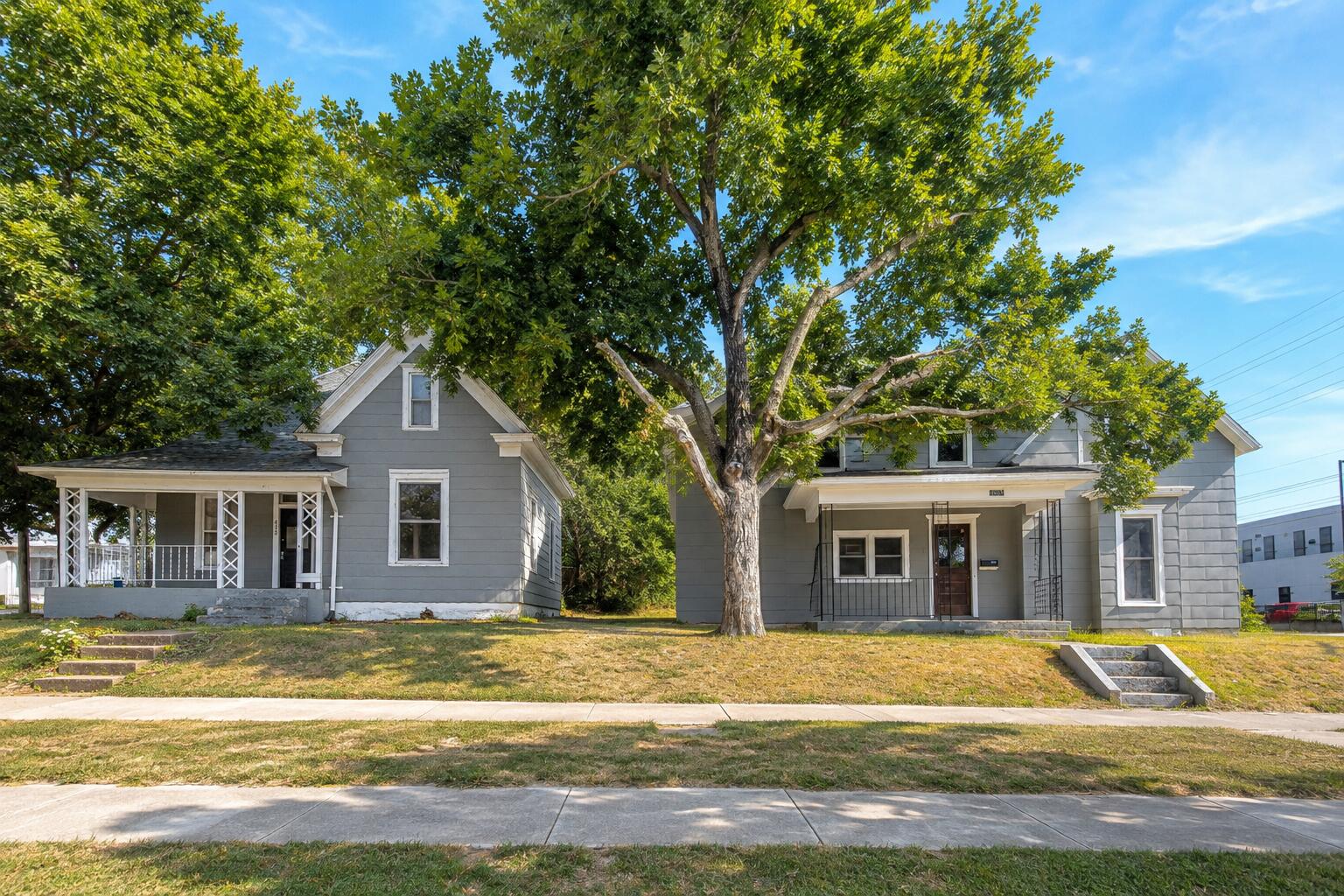 413 - 405 West Nichols Street Property Photo 1