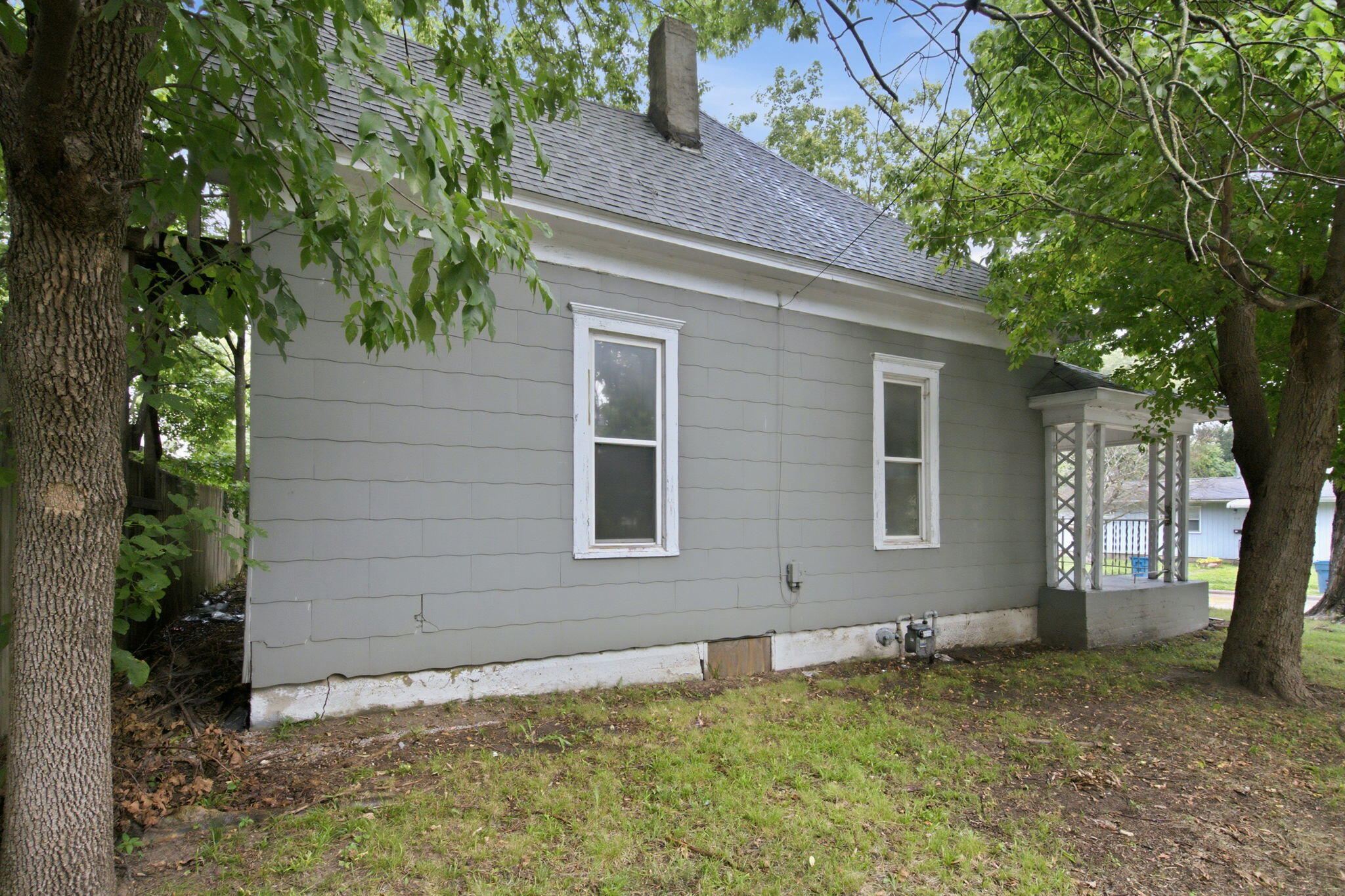 413 - 405 West Nichols Street Property Photo 20