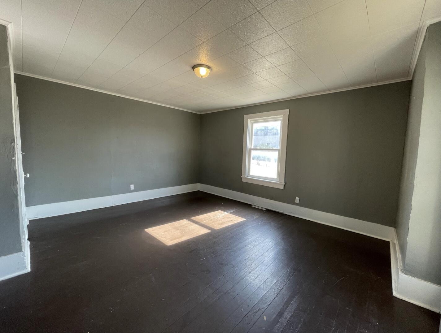 413 - 405 West Nichols Street Property Photo 23