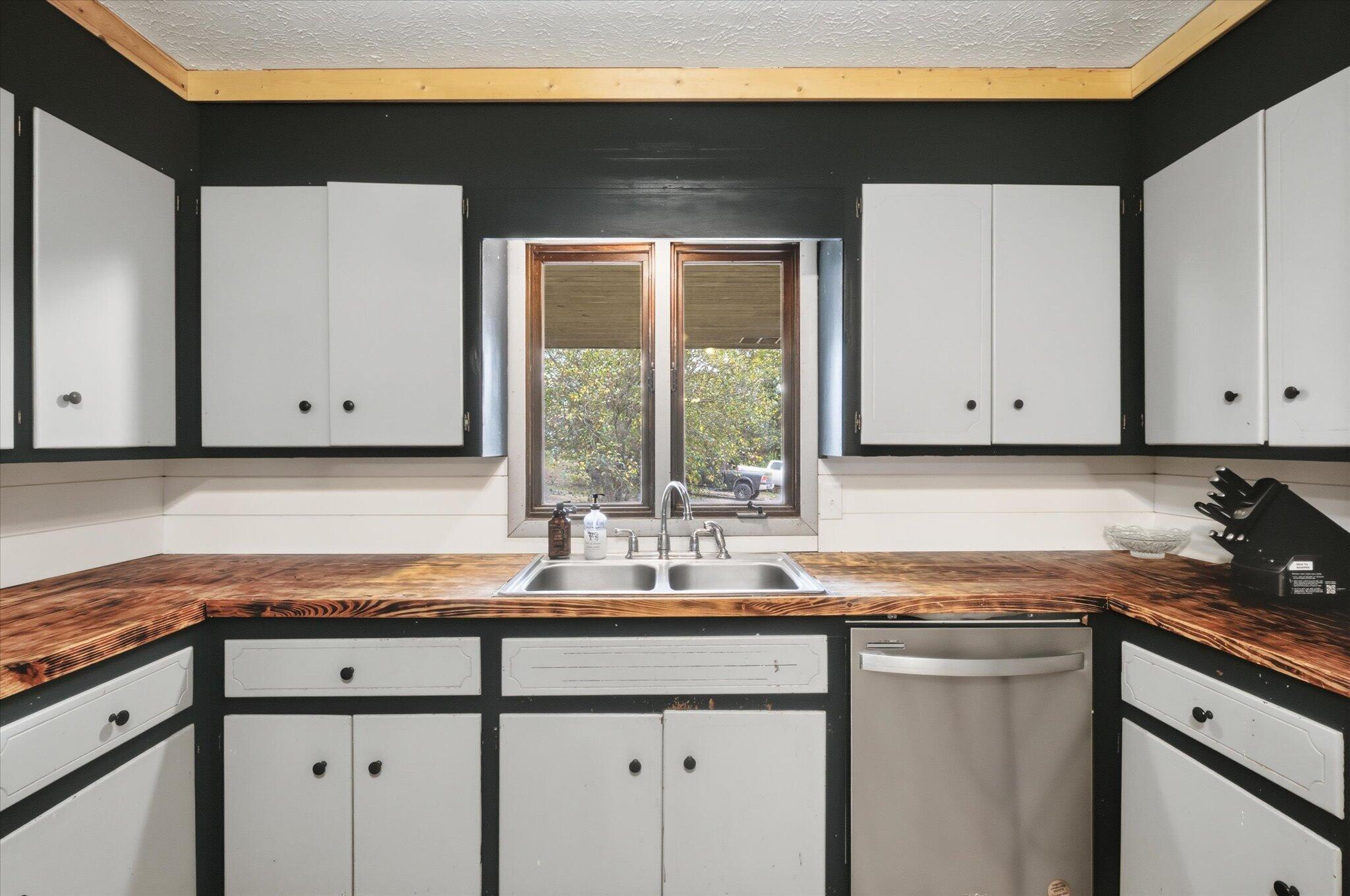 403 Bright Star Lane Property Photo 12