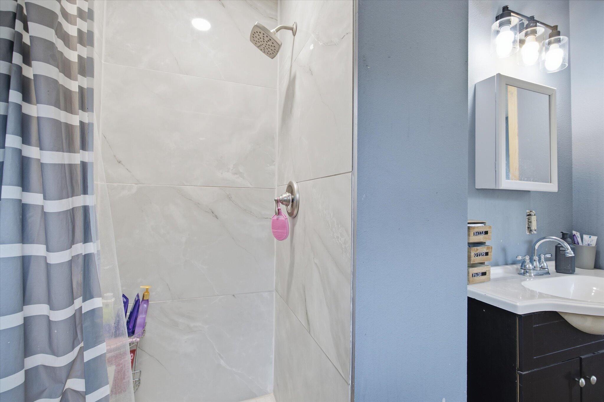 403 Bright Star Lane Property Photo 25
