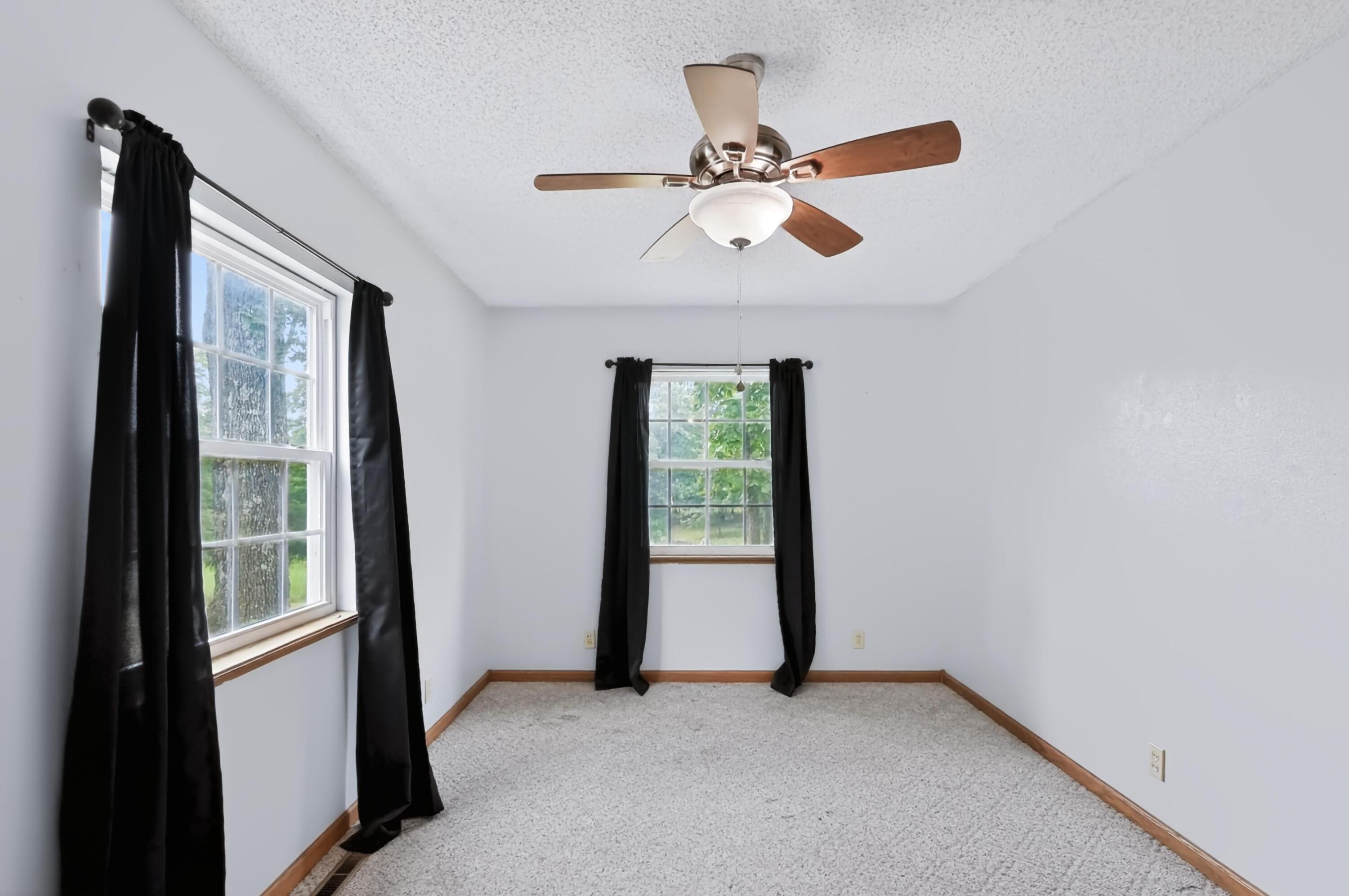 12626 Highway K Property Photo 12