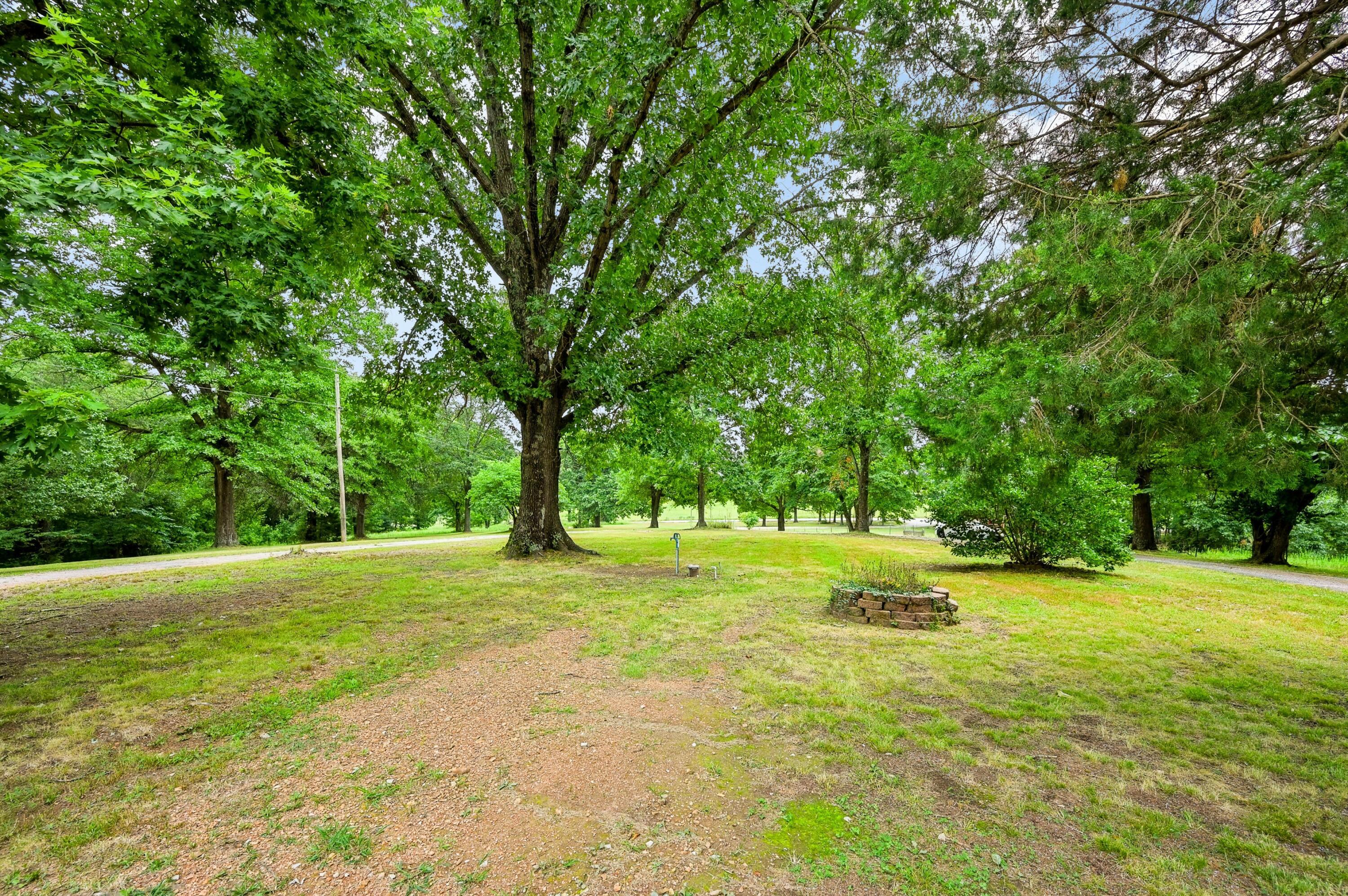 12626 Highway K Property Photo 15