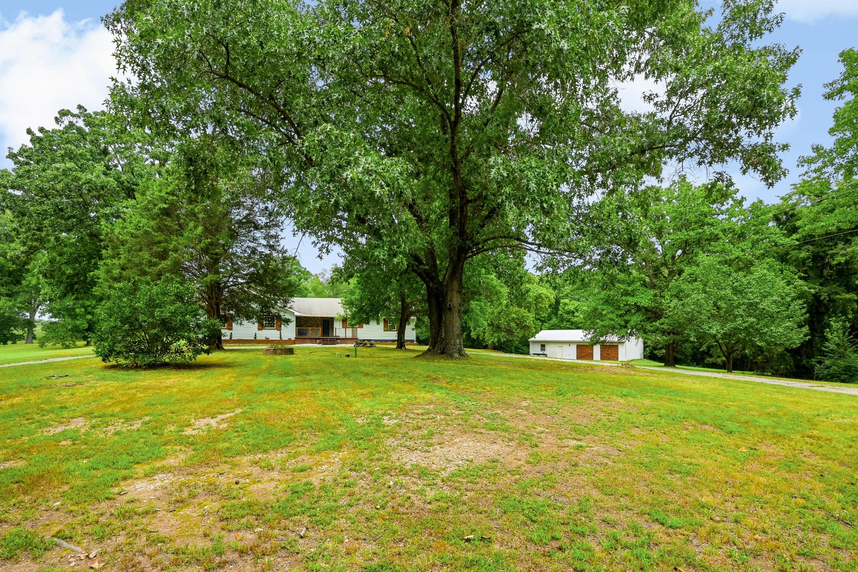 12626 Highway K Property Photo 20