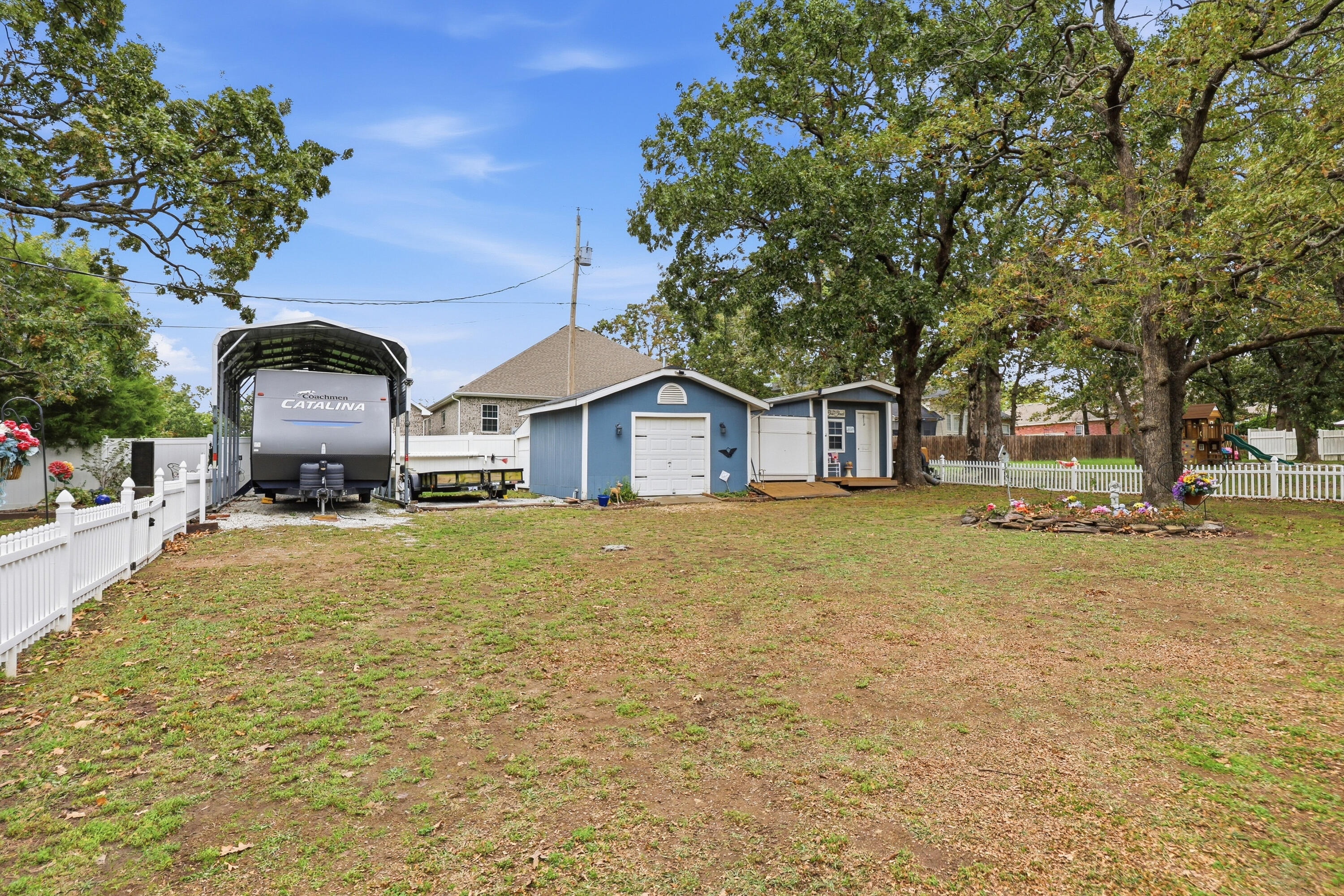 101 Iron Tree Drive Property Photo 6