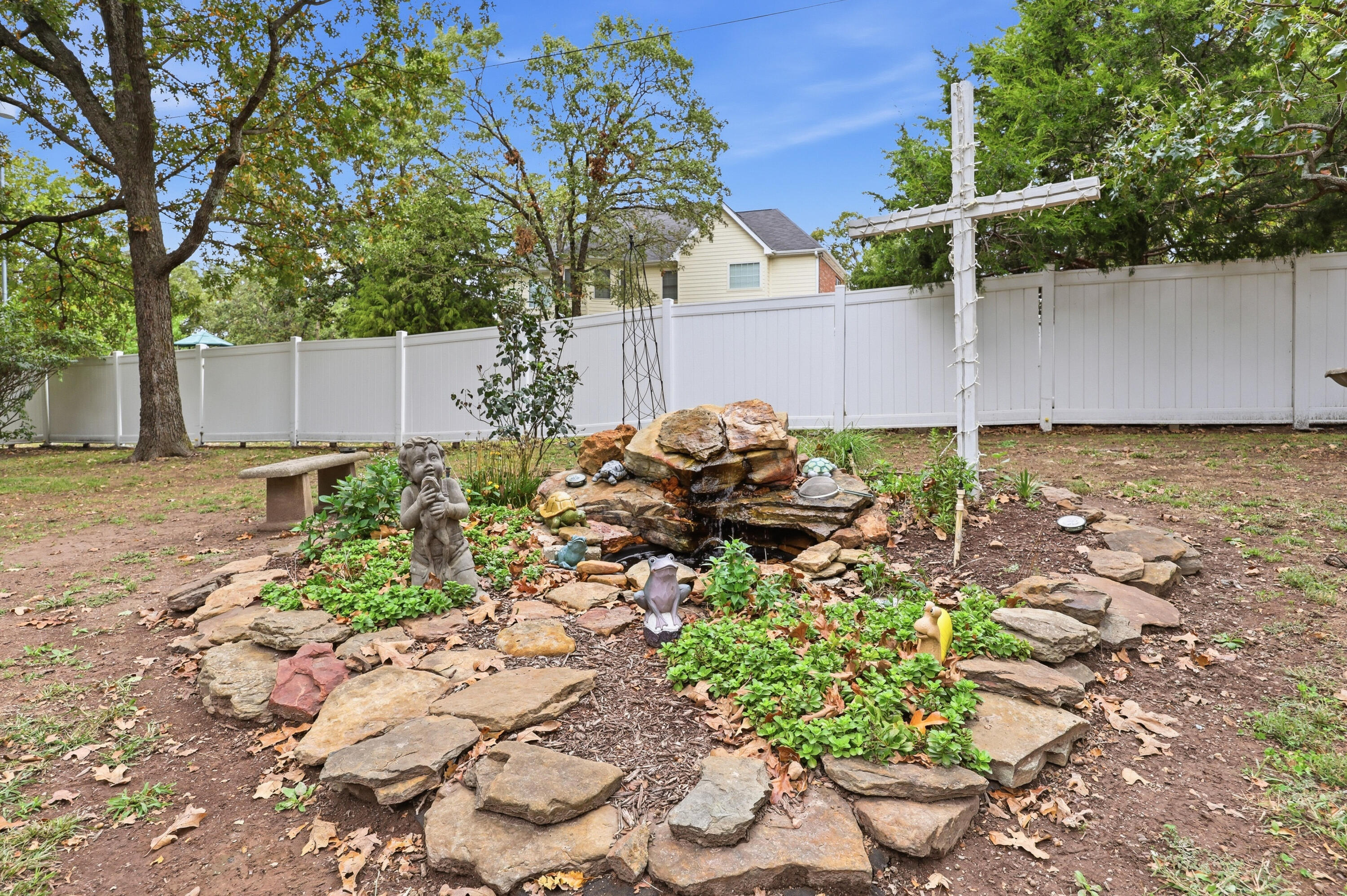101 Iron Tree Drive Property Photo 11