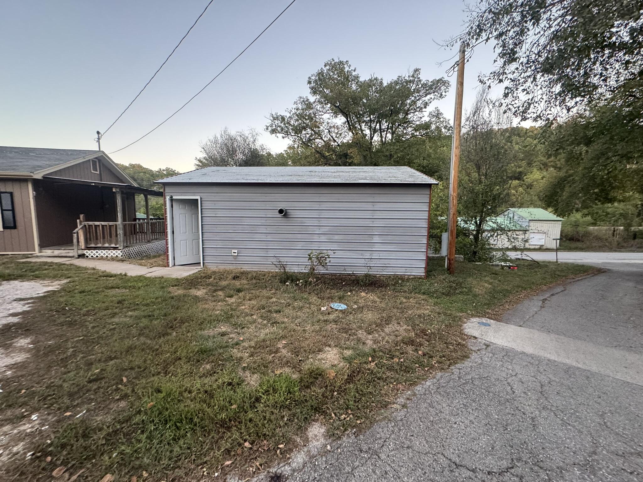 81 Claybough Street Property Photo 2