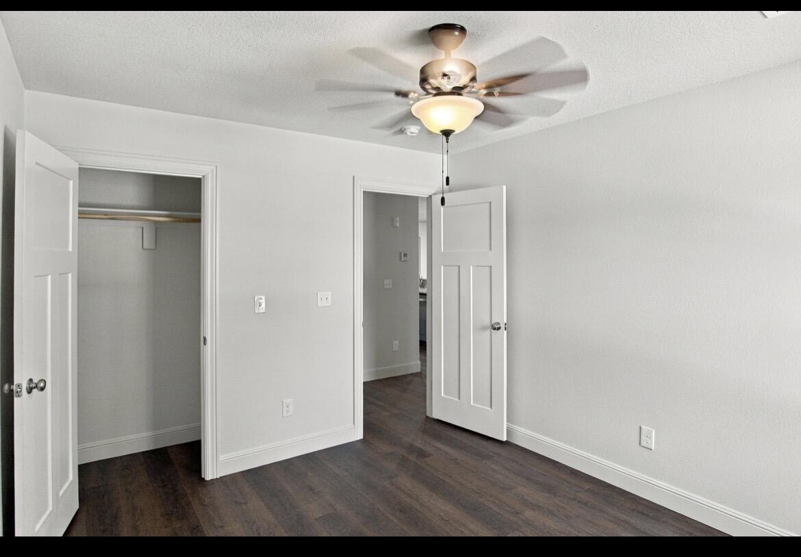 806 North Walker Street Property Photo 21