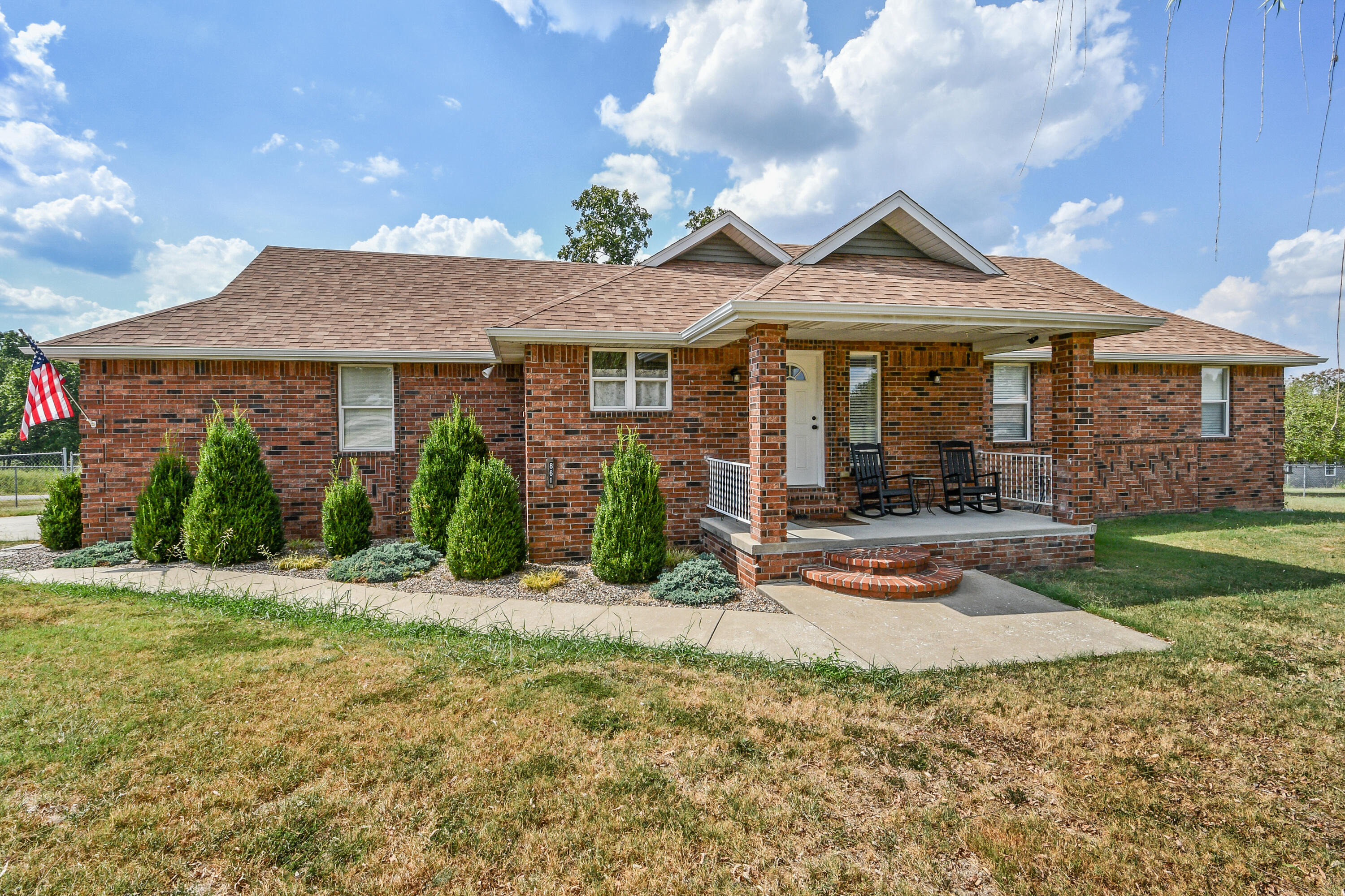 861 Country Meadows Road Property Photo 1