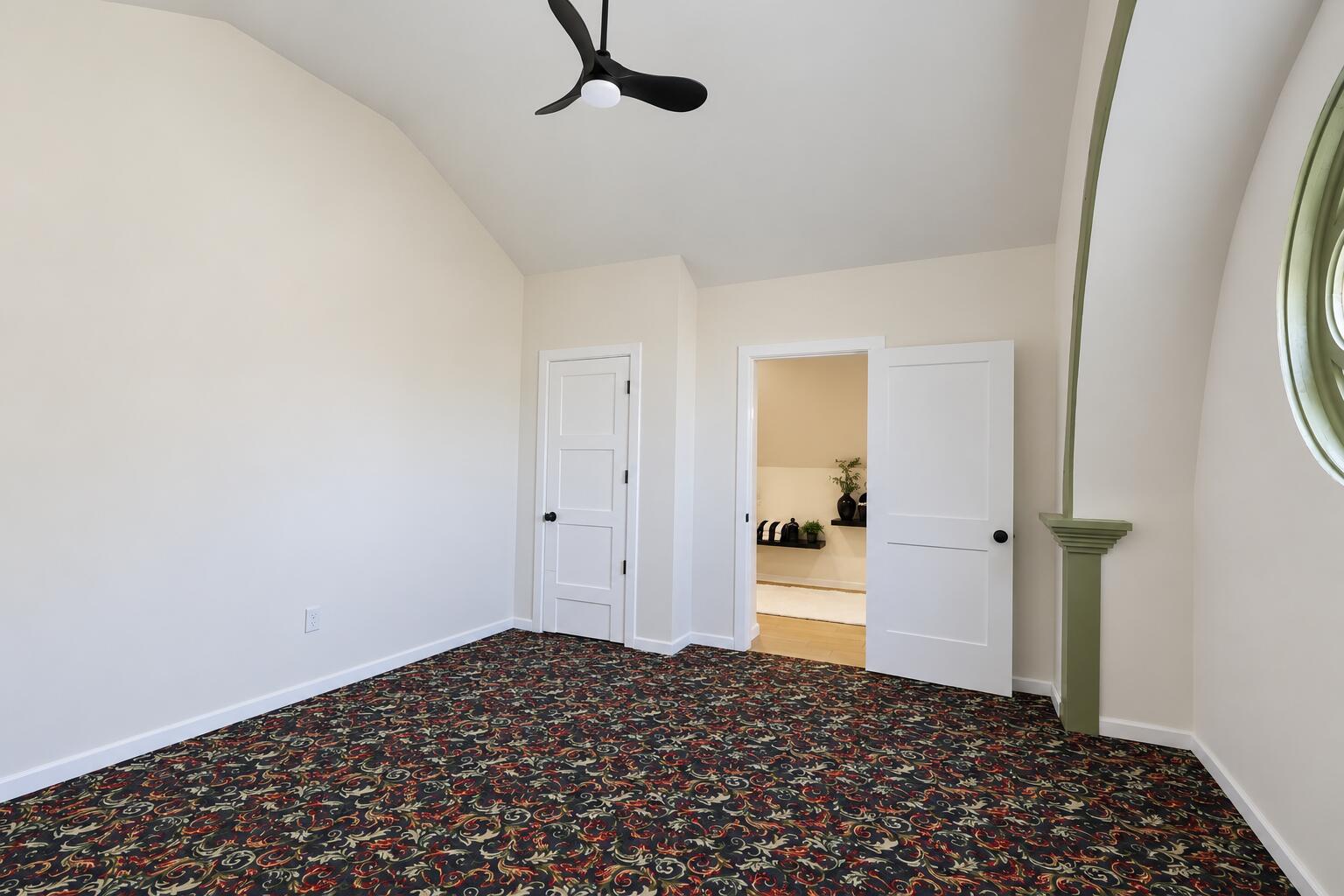 101 Shelton Street Property Photo 35