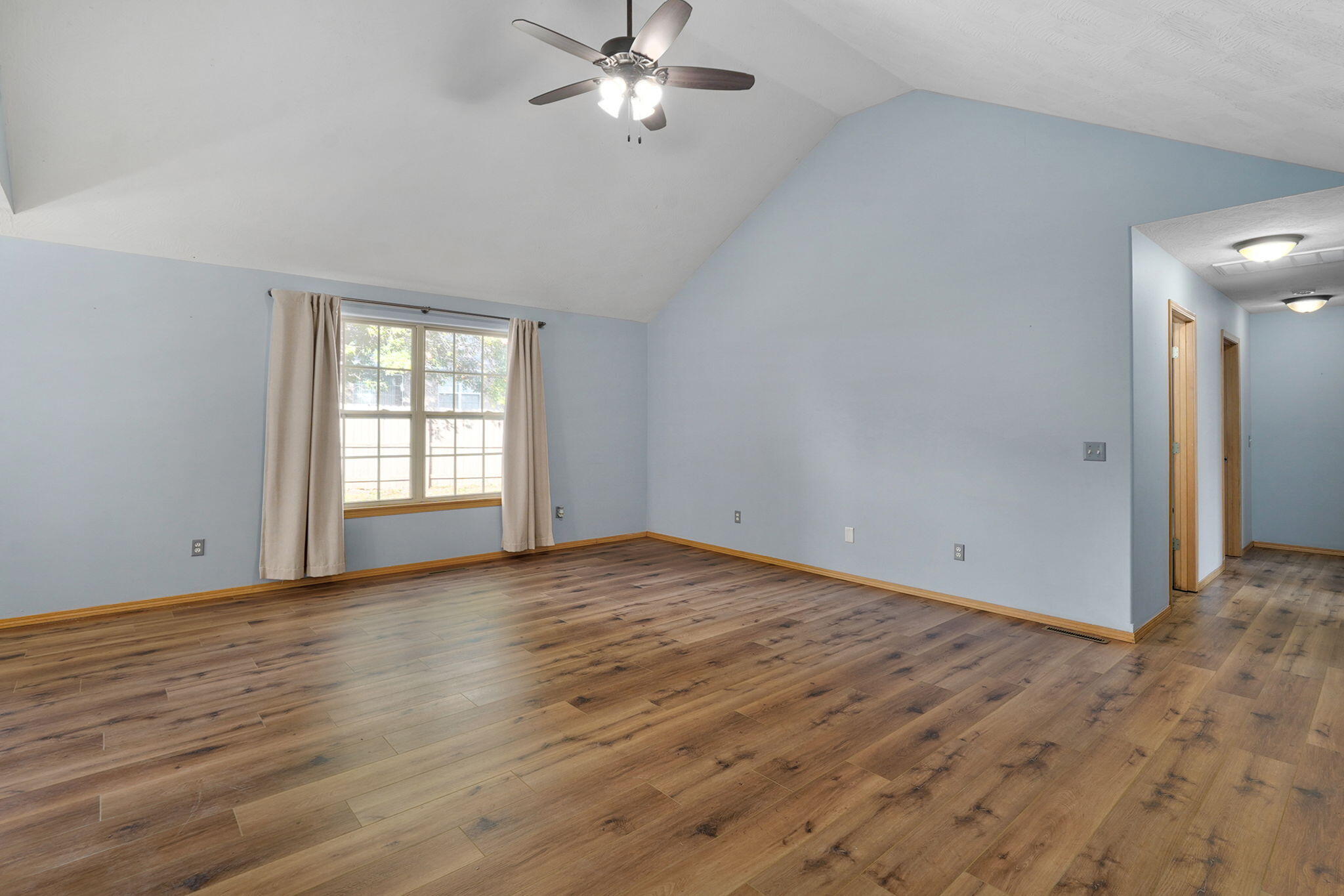 629 South Canton Avenue Property Photo 7