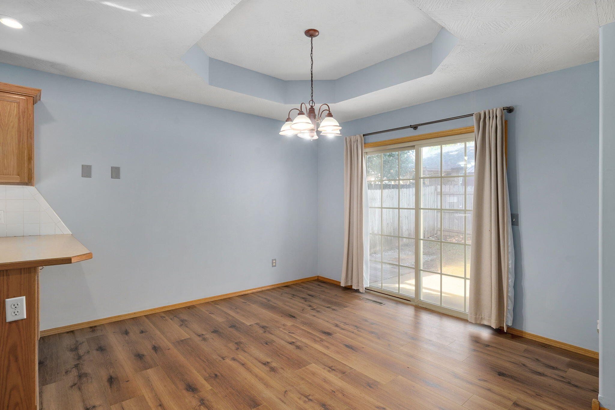 629 South Canton Avenue Property Photo 8