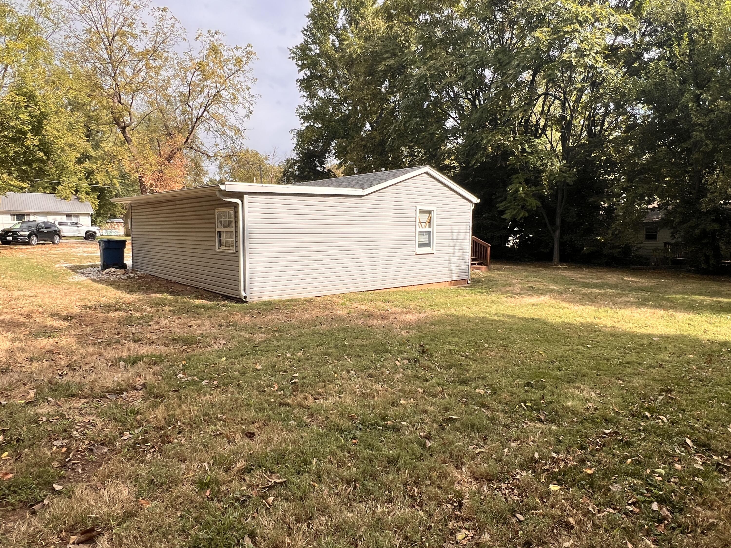 1360 East Locust Street Property Photo 3