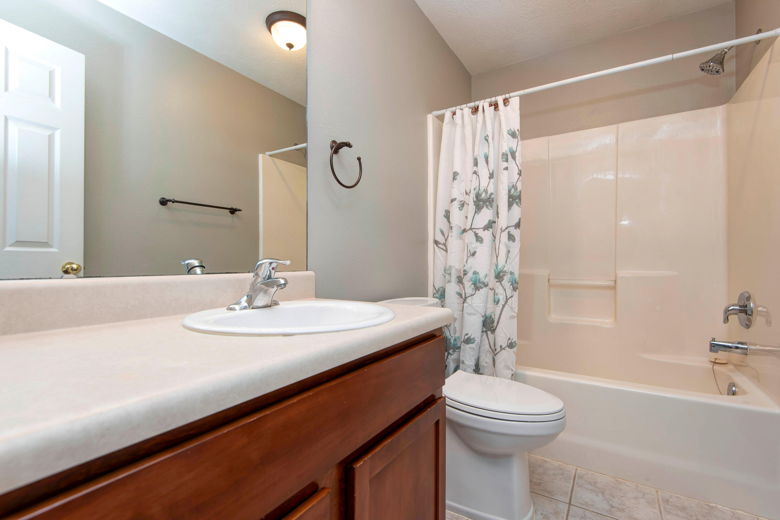 1136 South Elmwood Avenue Property Photo 23