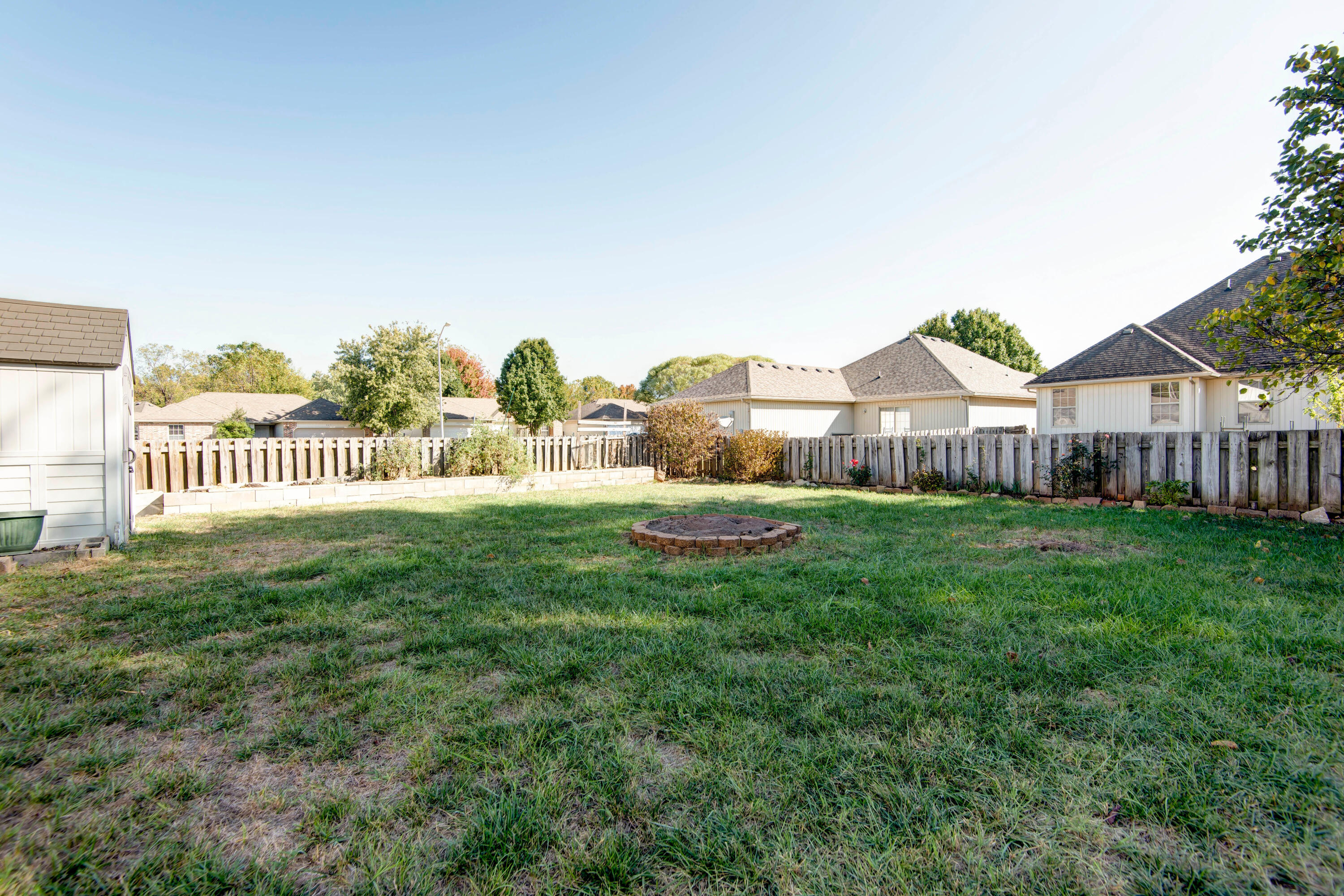 1136 South Elmwood Avenue Property Photo 30