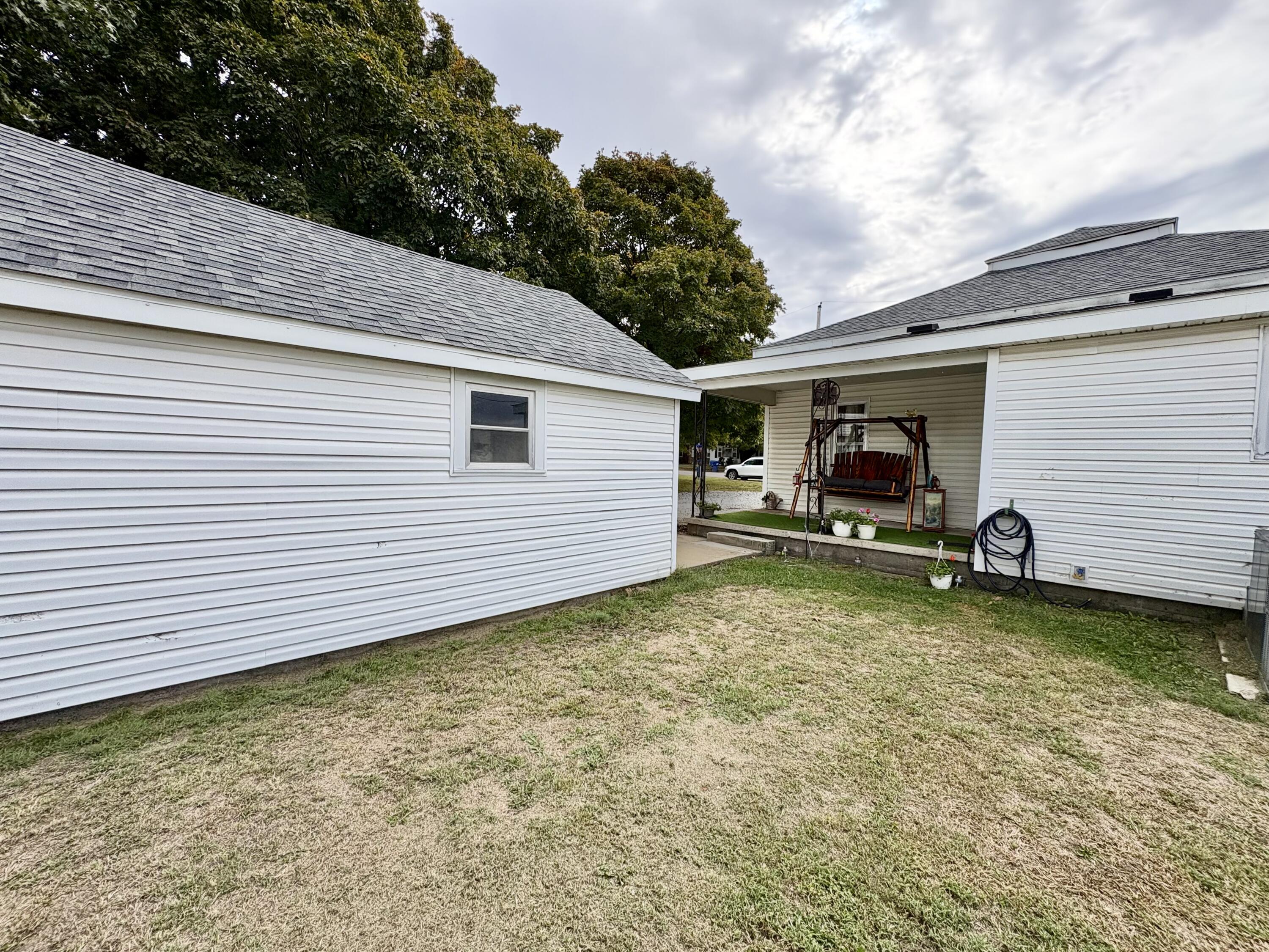 514 Maple Street Property Photo 25