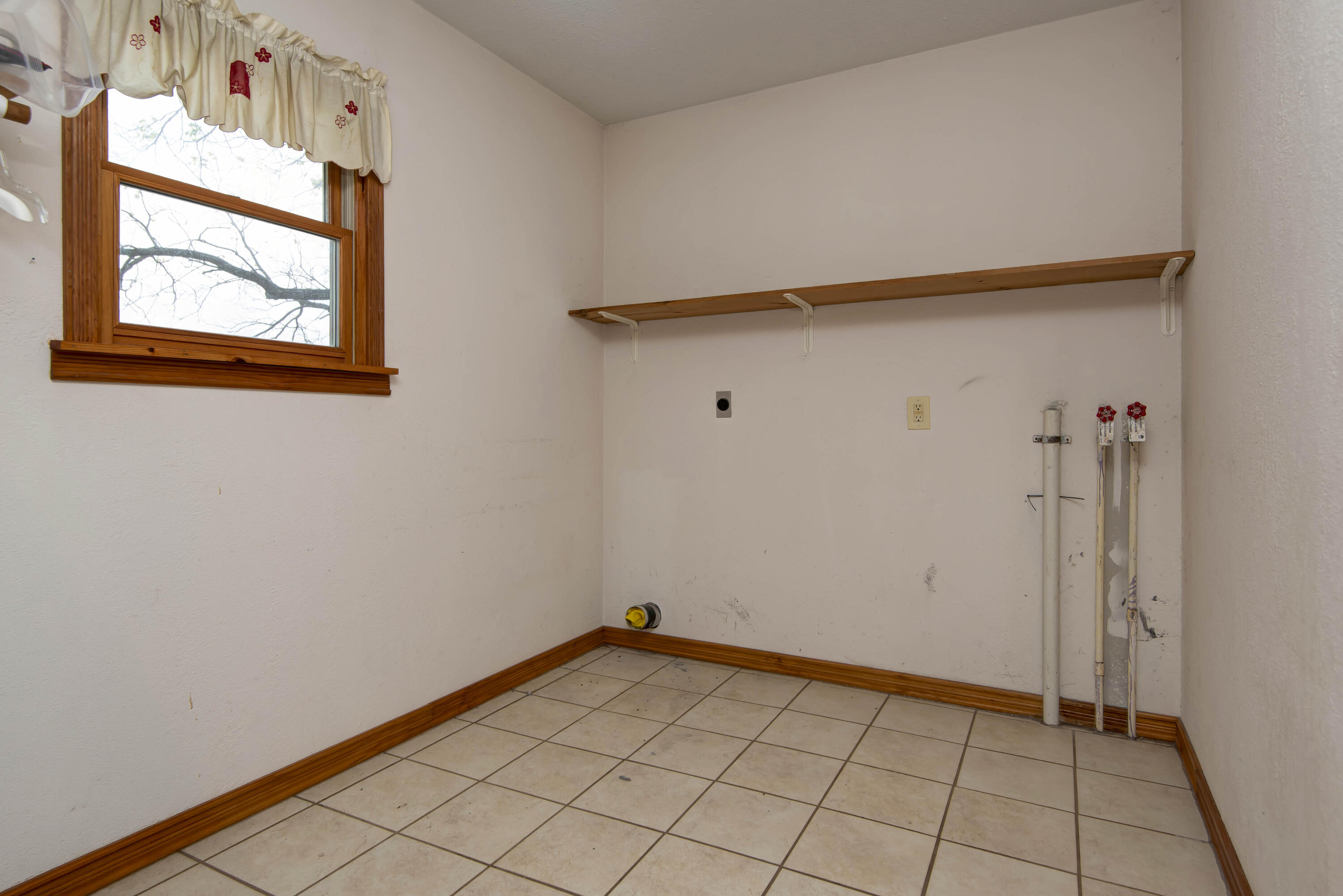 4790 East State Highway Cc Property Photo 9