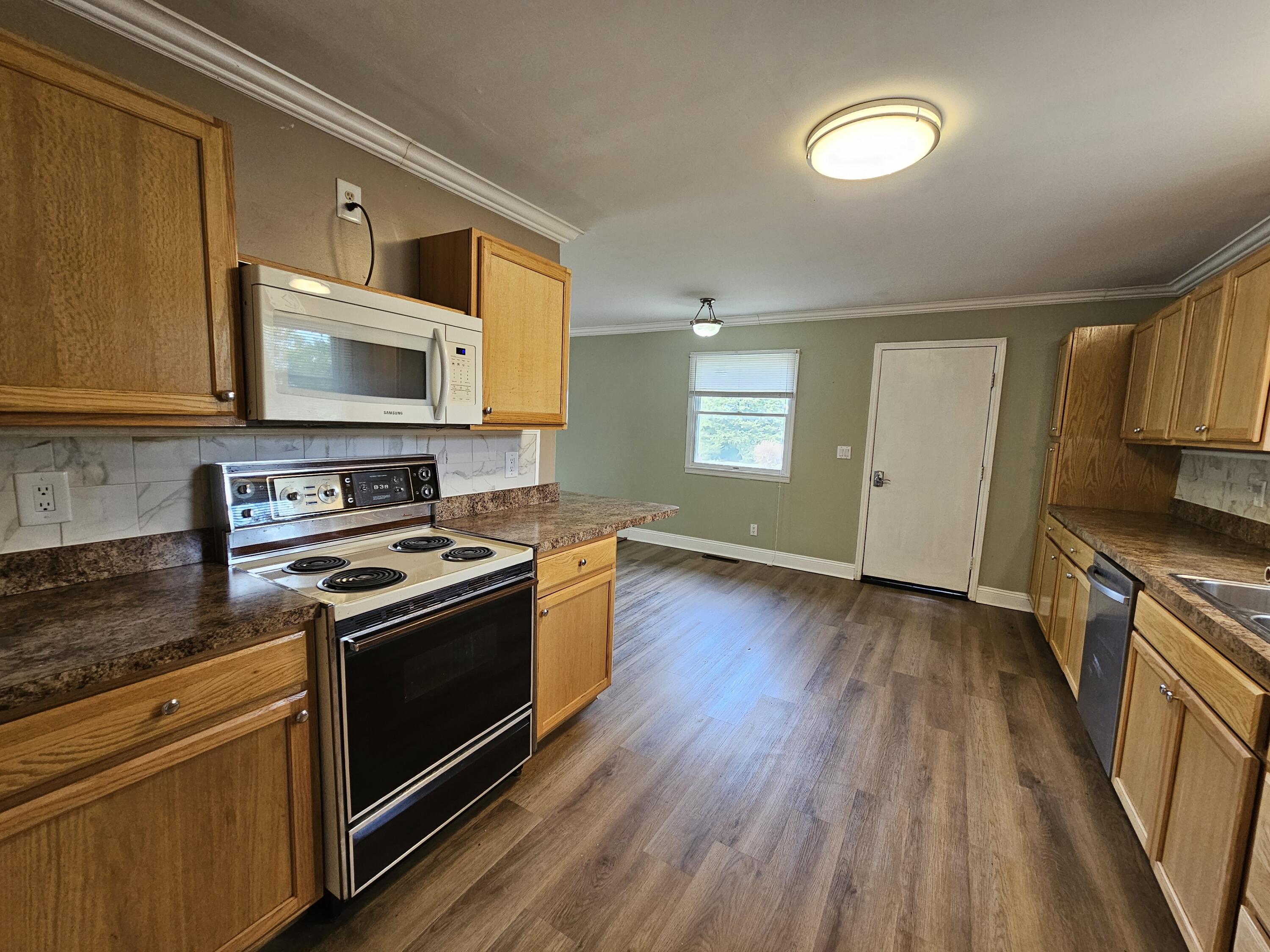 607 Terrace Drive Property Photo 2