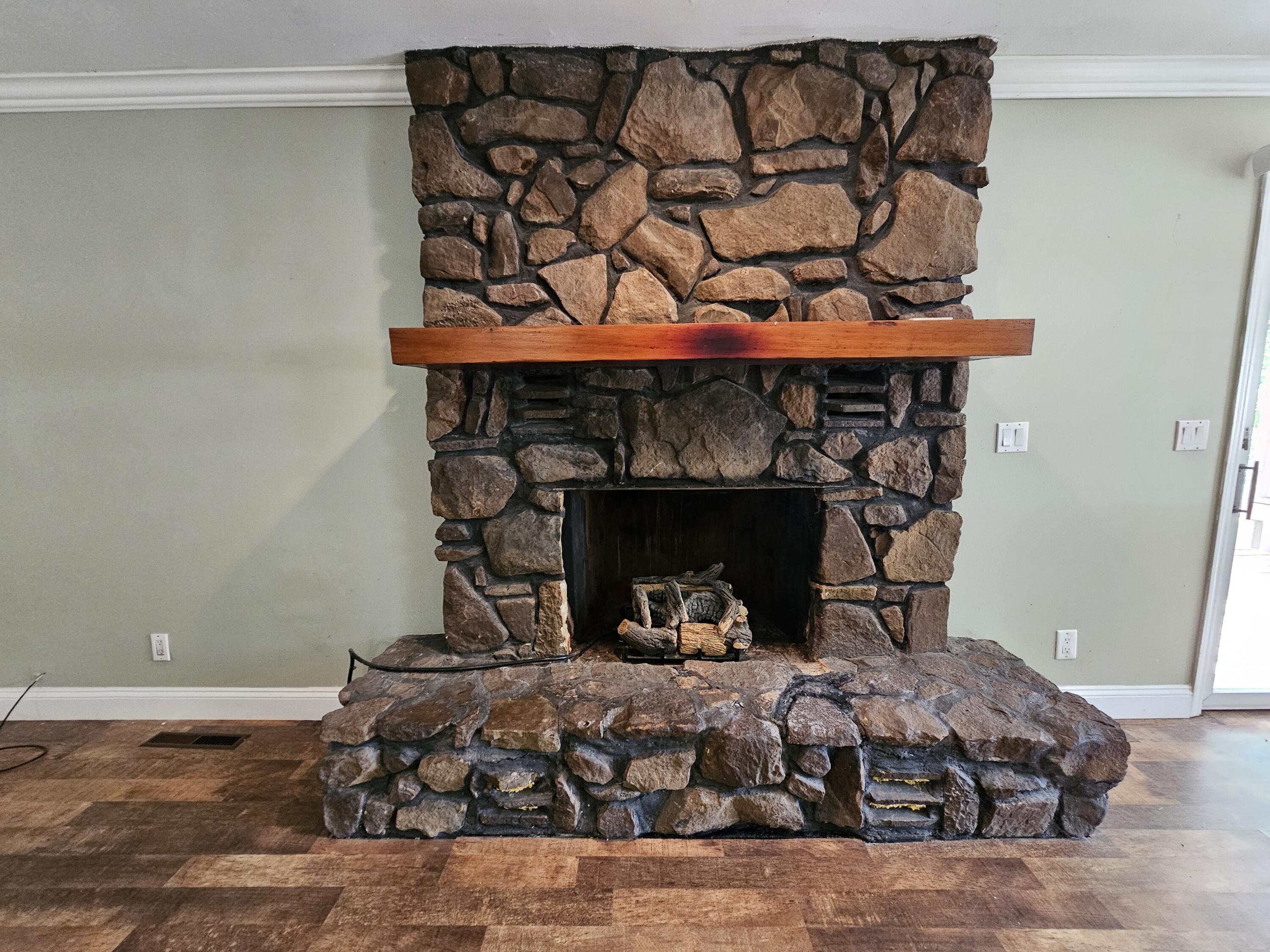 607 Terrace Drive Property Photo 6