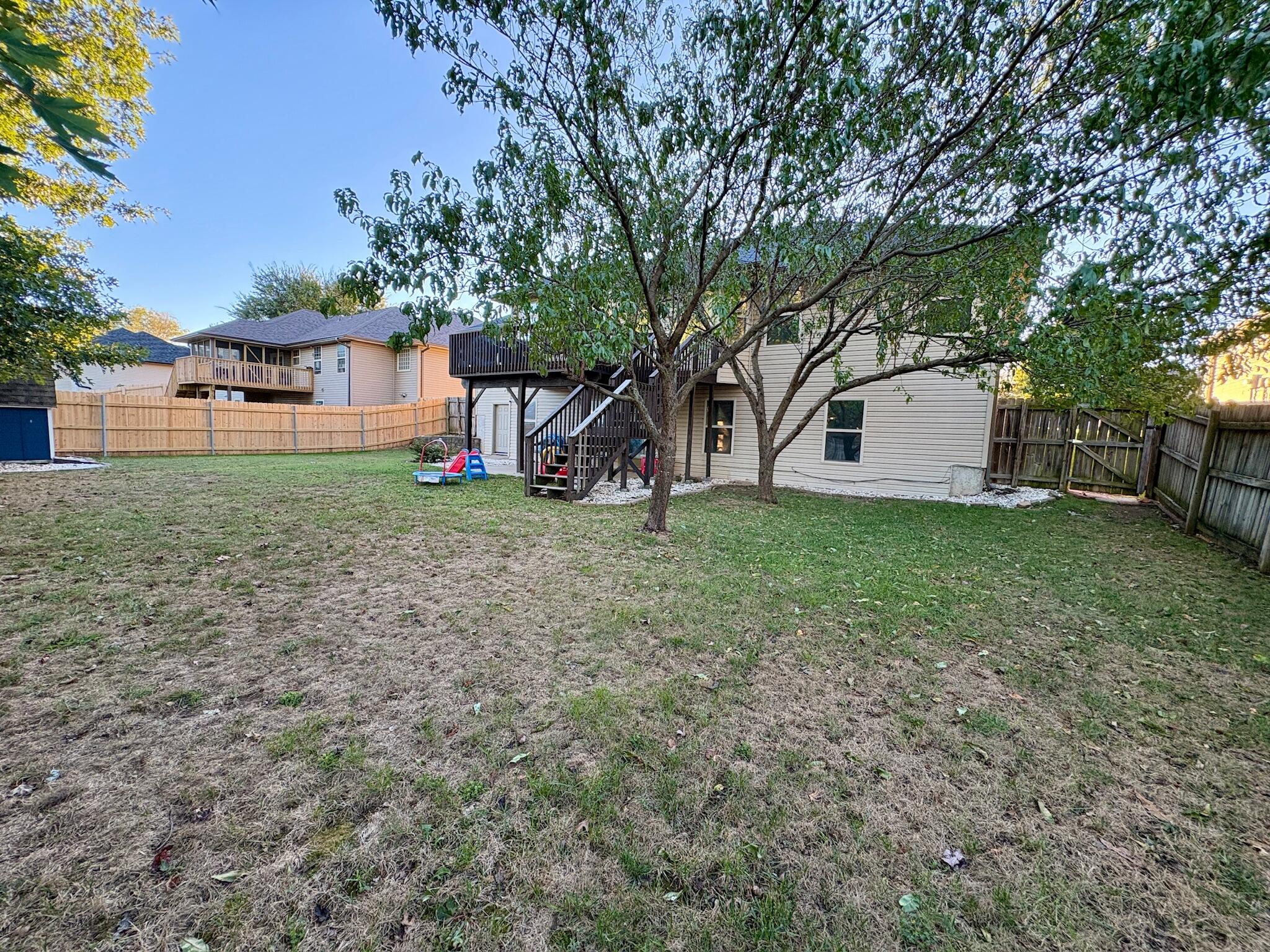 3226 North Dickerson Avenue Property Photo 54