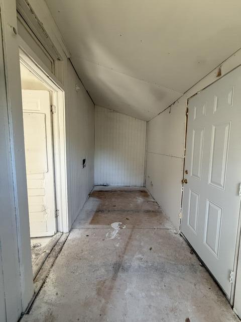 2038 North Franklin Avenue Property Photo 12