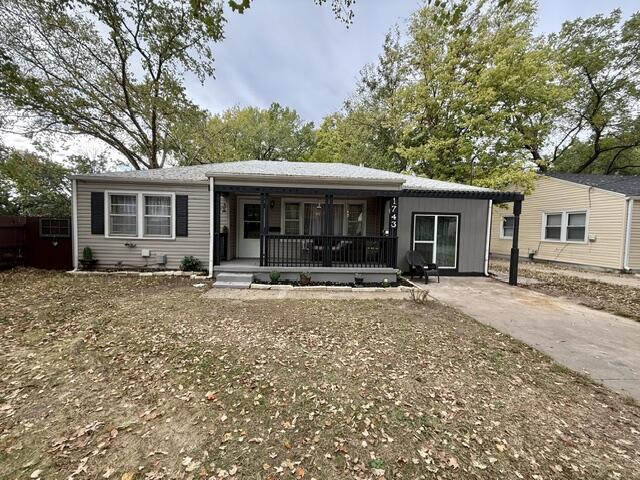 1743 South South Avenue Property Photo 1