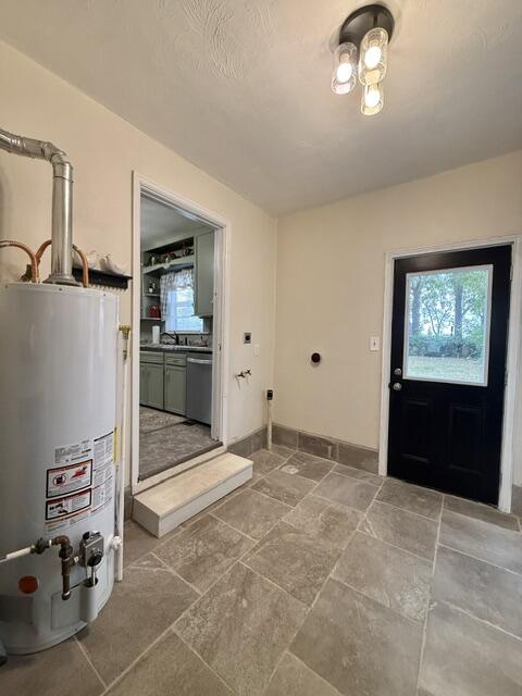 1743 South South Avenue Property Photo 25