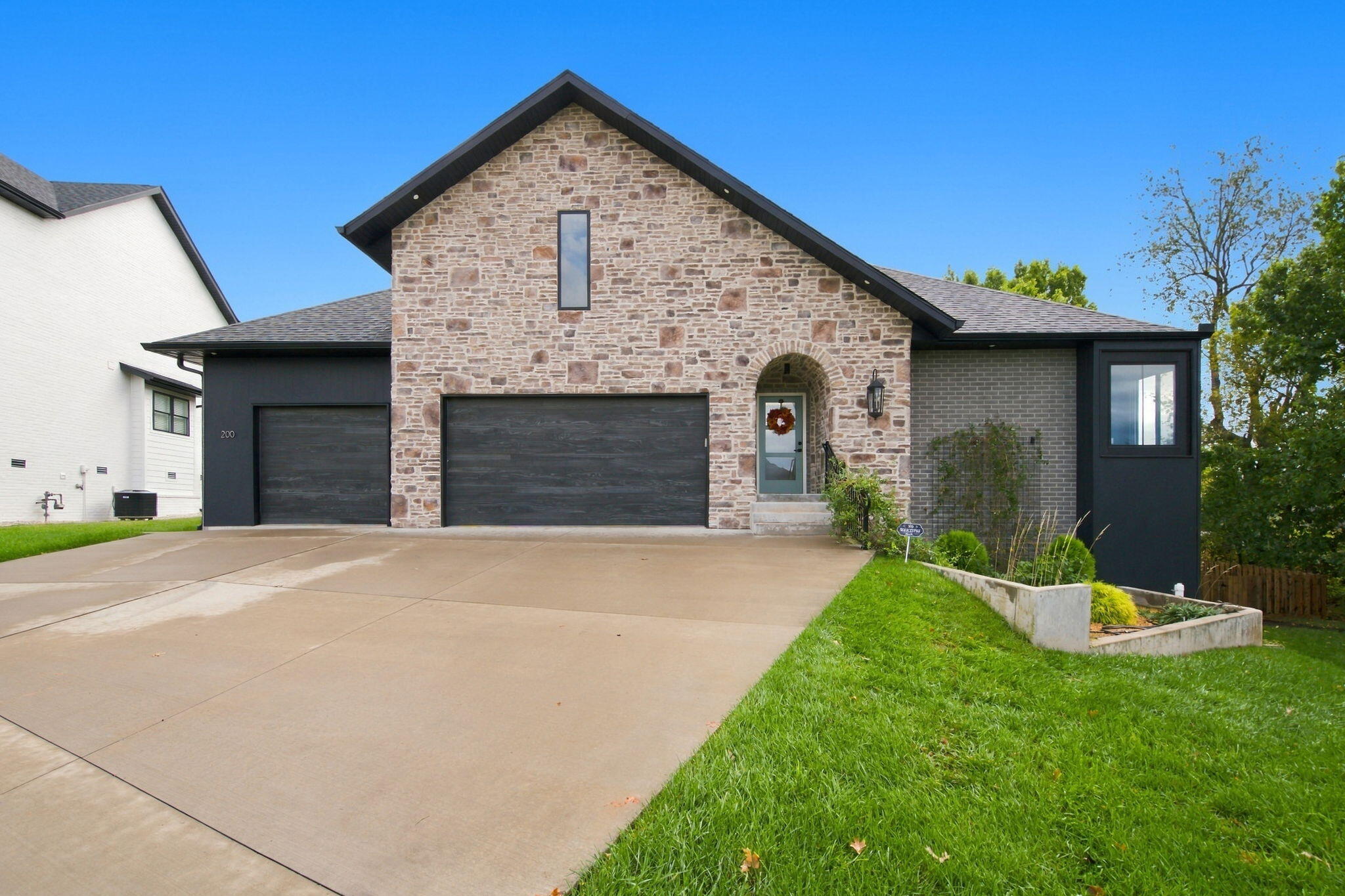 200 North Blarney Court Property Photo 1