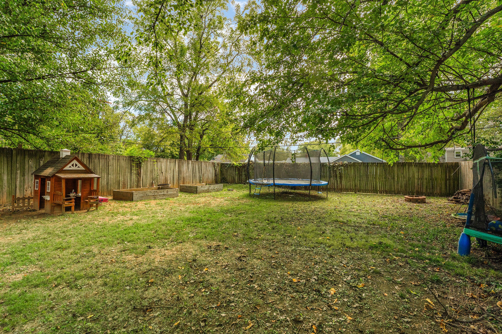 1240 East Portland Street Property Photo 32