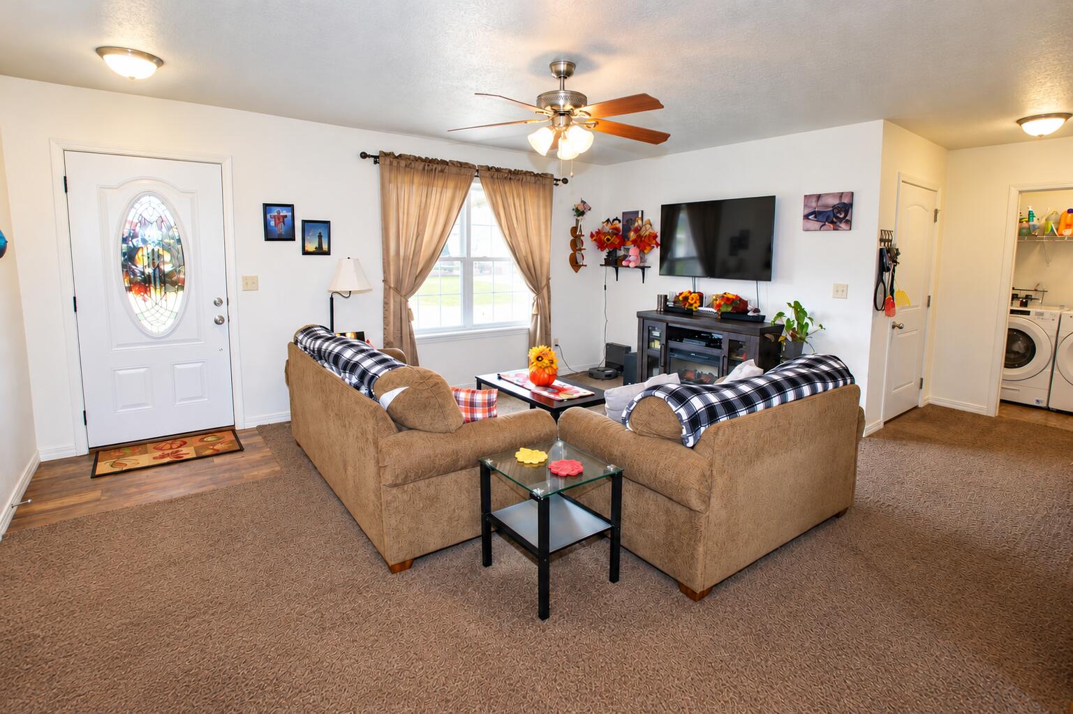 325 Echo Valley Circle Property Photo 6