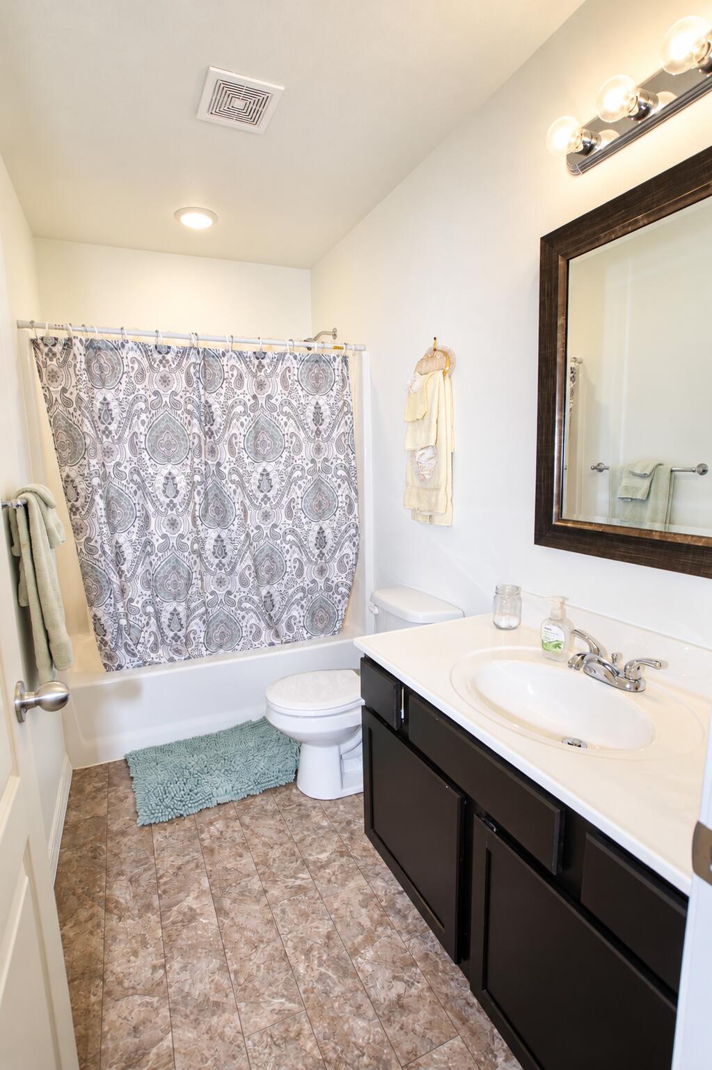 325 Echo Valley Circle Property Photo 19
