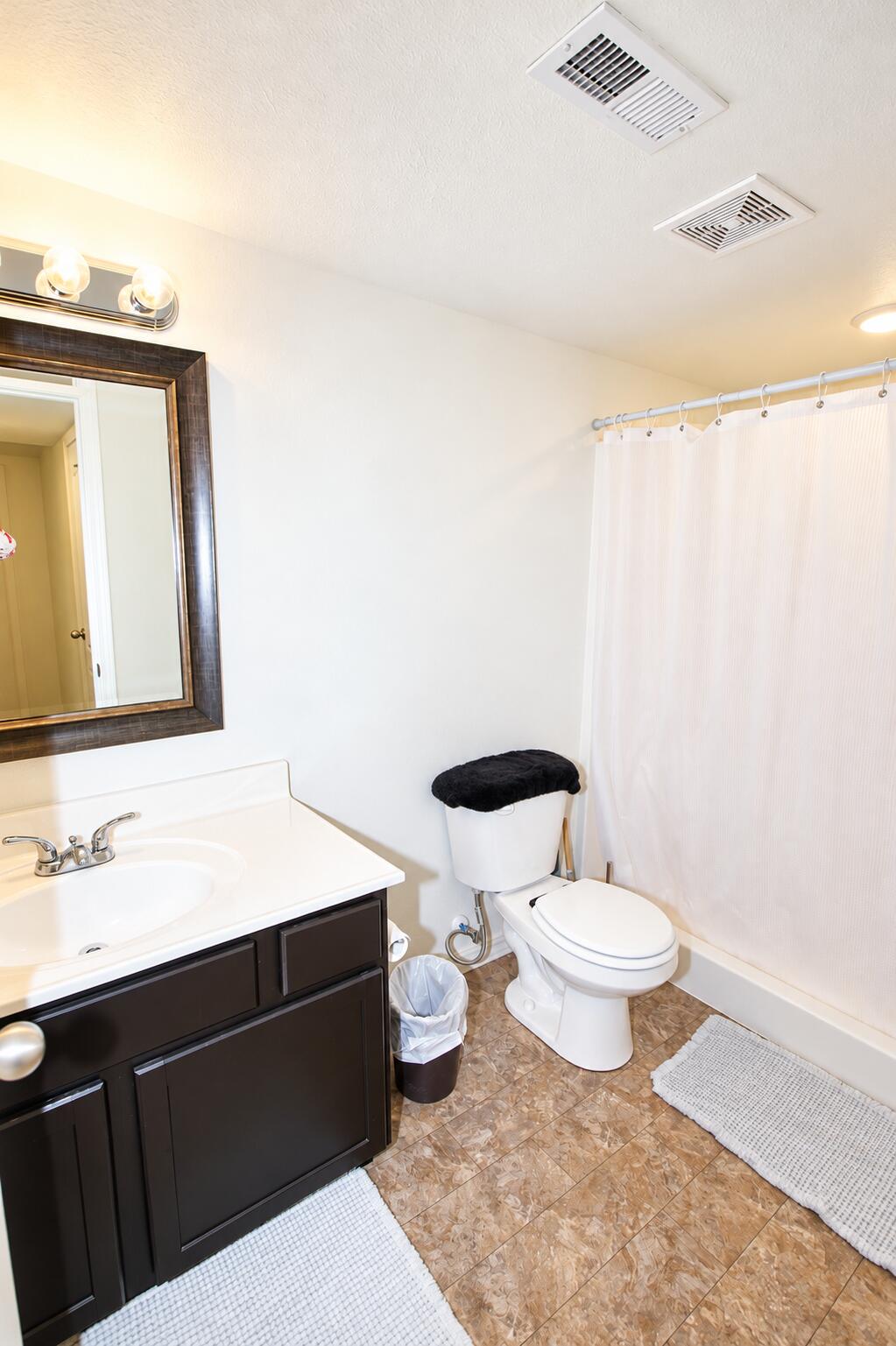 325 Echo Valley Circle Property Photo 27