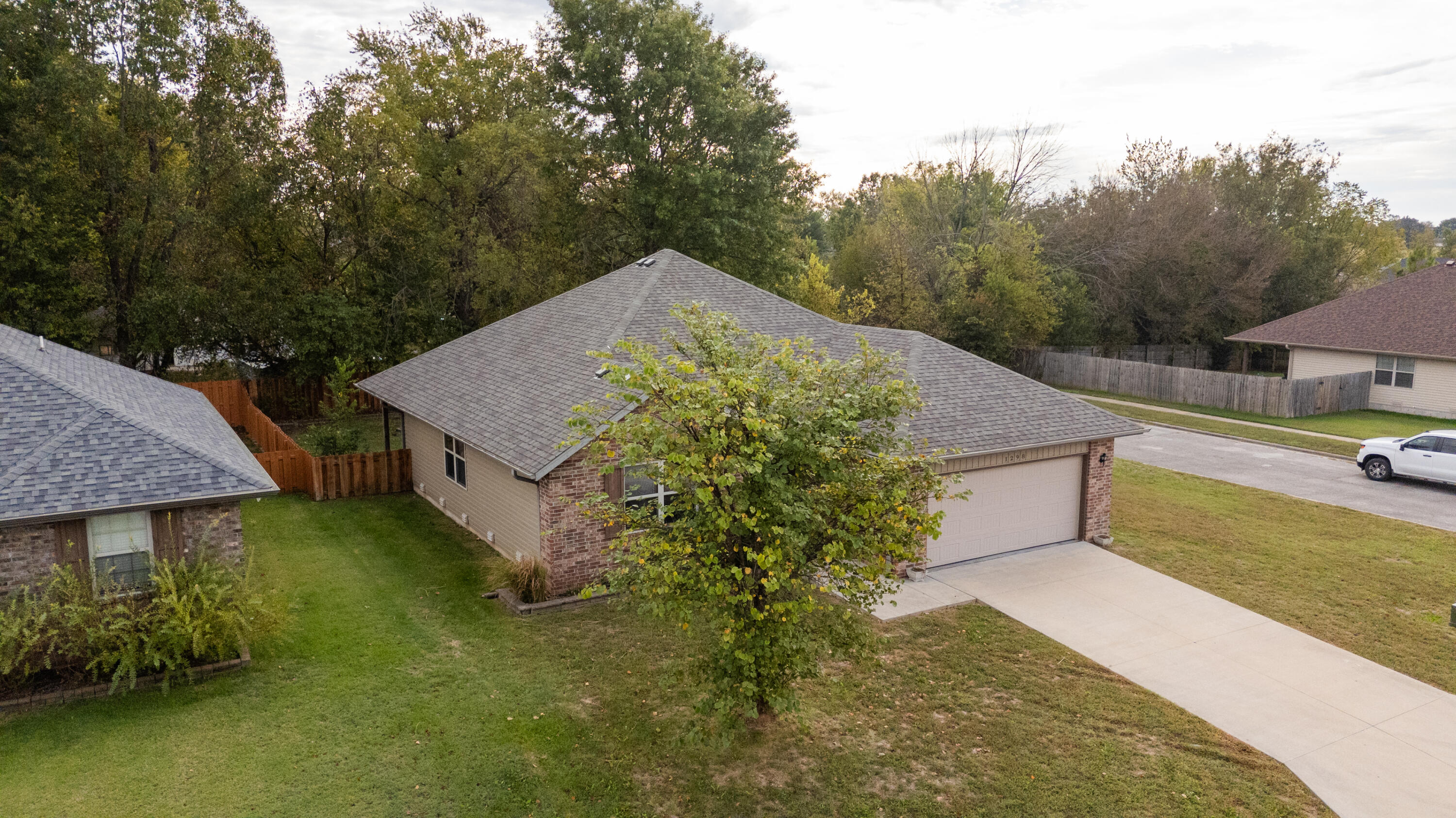 1298 South Venice Avenue Property Photo 31
