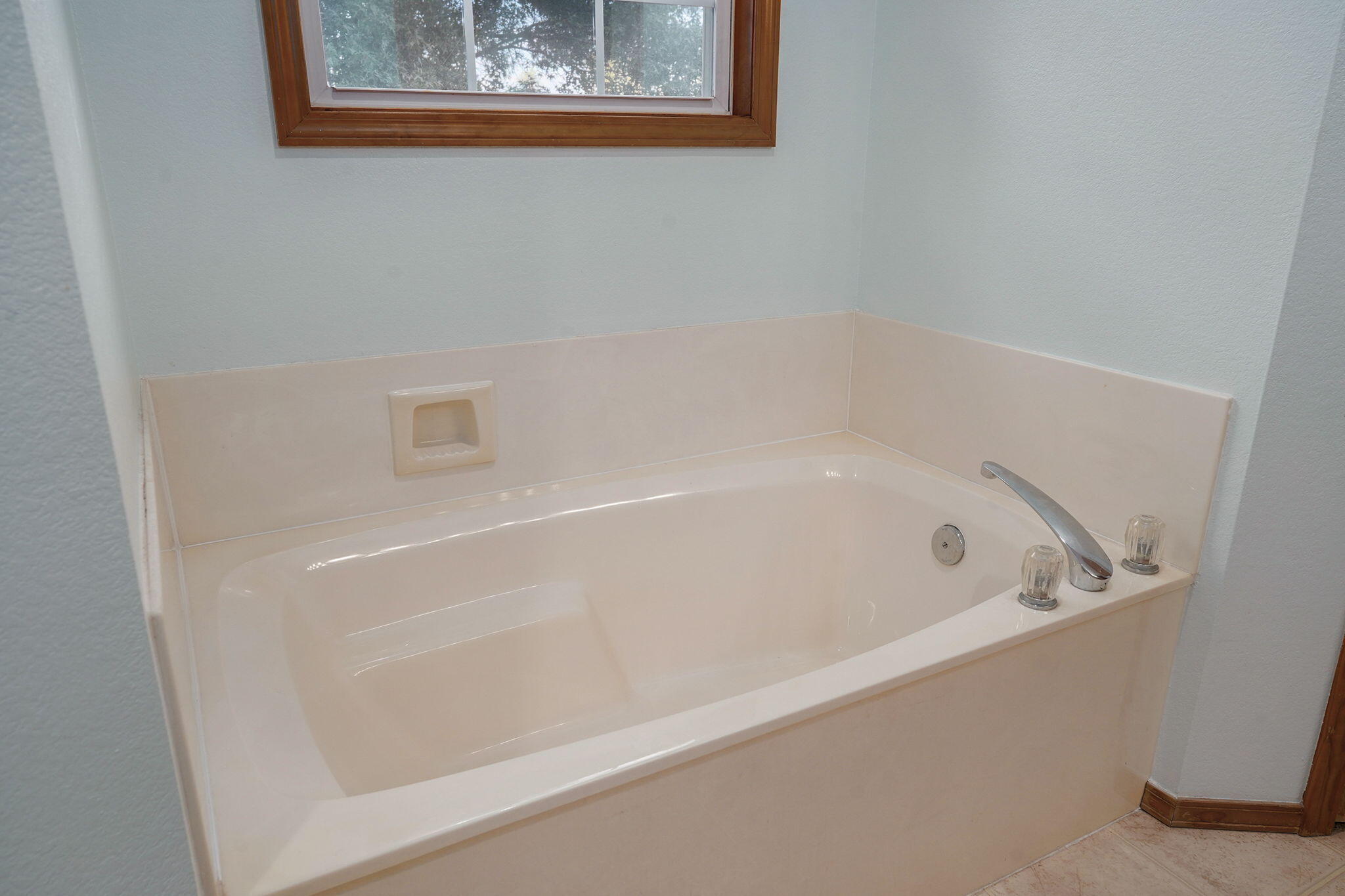 1103 East Lark Street Property Photo 19